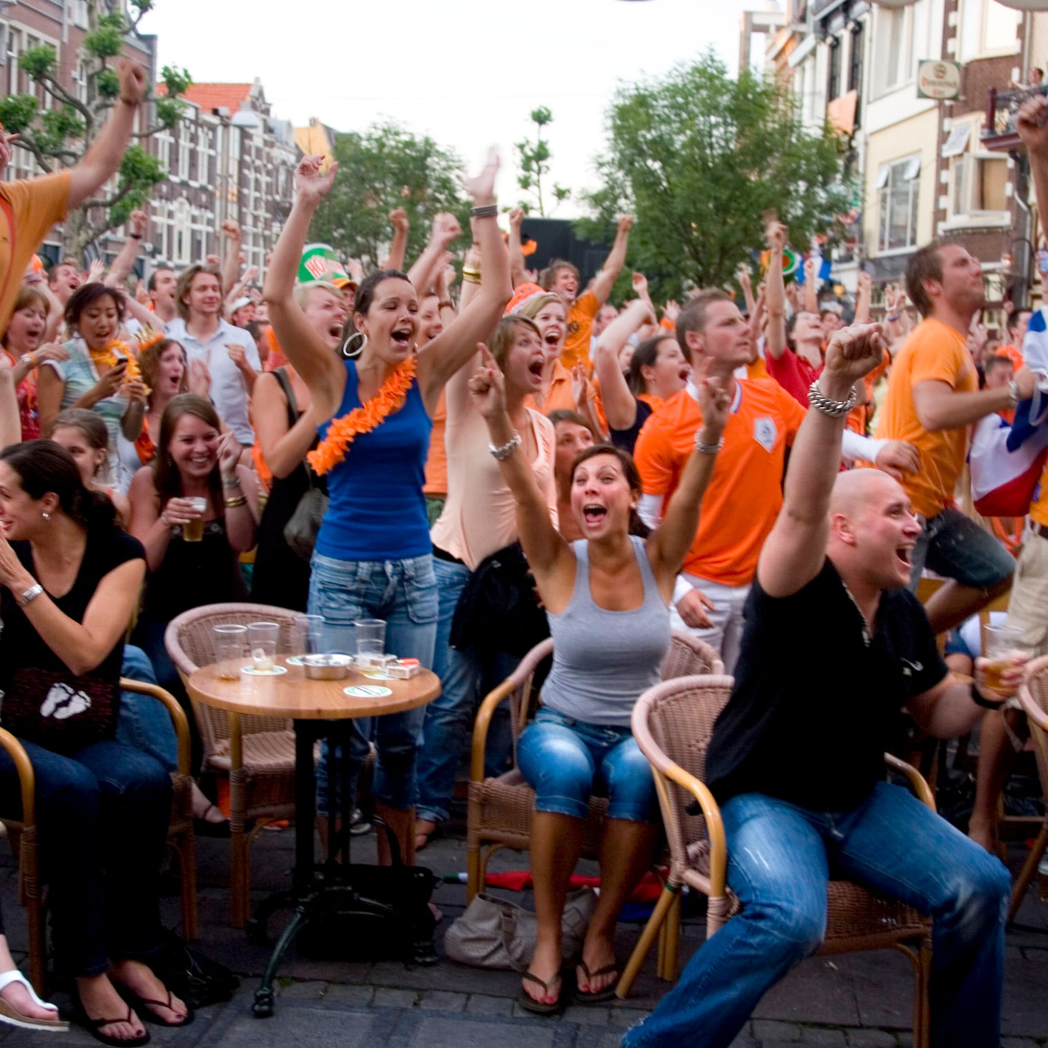 extra tv belasting voor cafebazen die ek uitzenden niet terecht dat horeca rekening krijgt