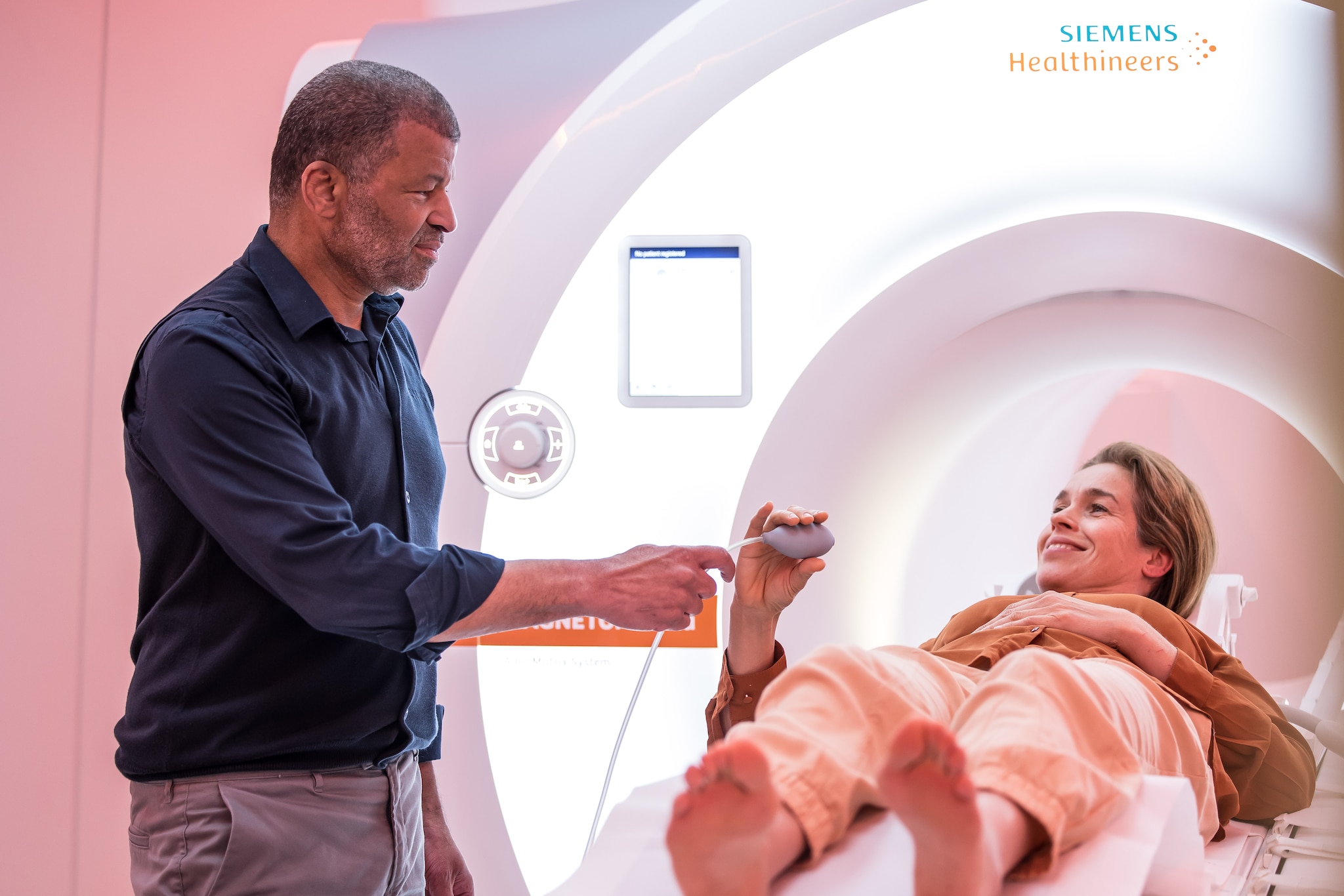 Reggeborgh heeft medisch-diagnostisch centrum Prescan overgenomen. Reggeborgh heeft medisch-diagnostisch centrum Prescan overgenomen.