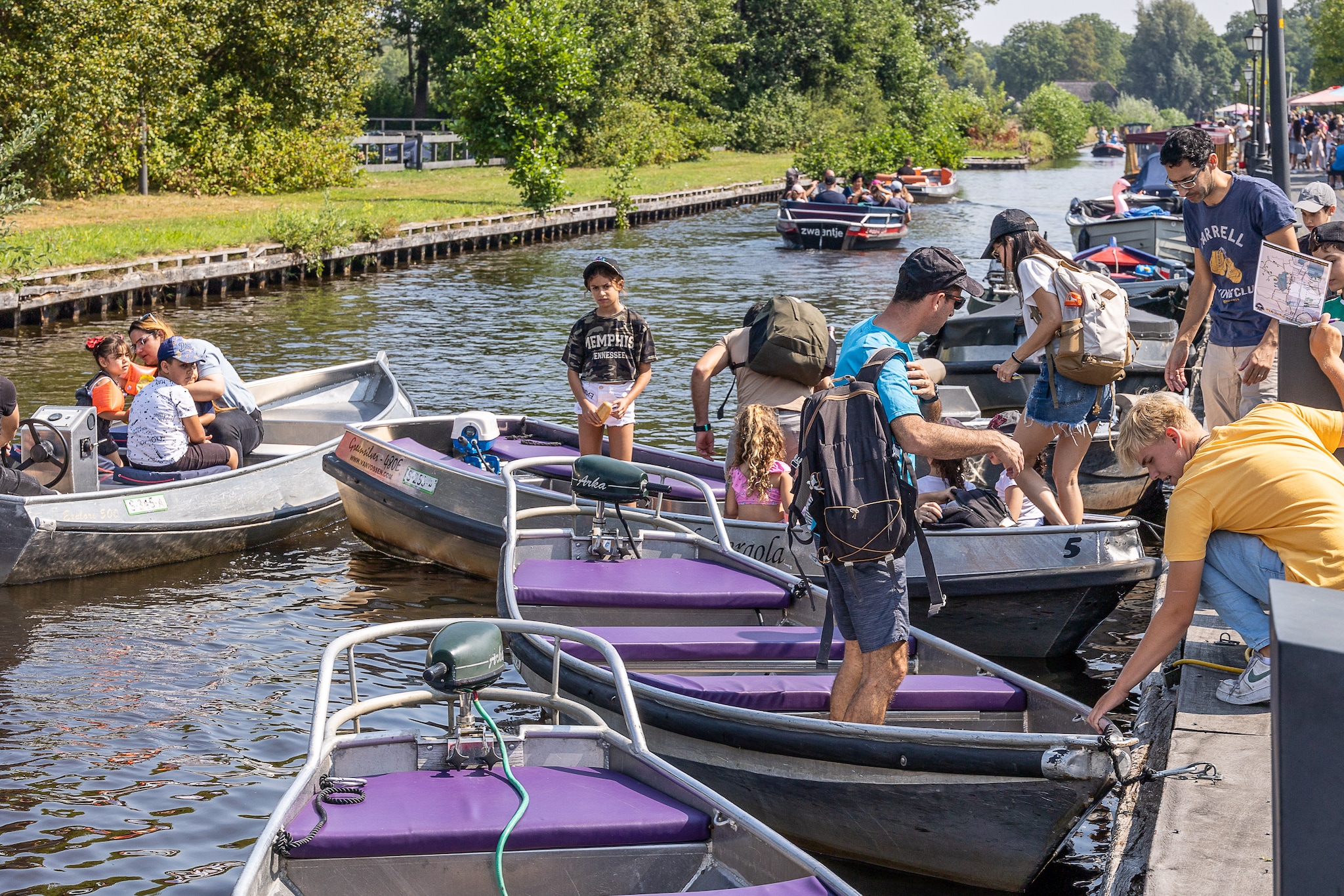 Drukte in Giethoorn (archief). Wilbert Bijzitter