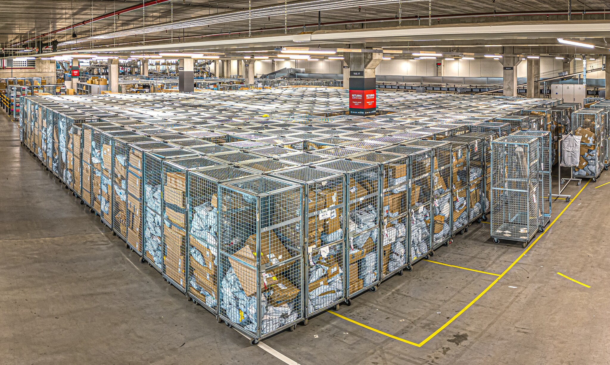 De pakketjes van Wehkamp. Foto: Frans Paalman De pakketjes van Wehkamp. Foto: Frans Paalman