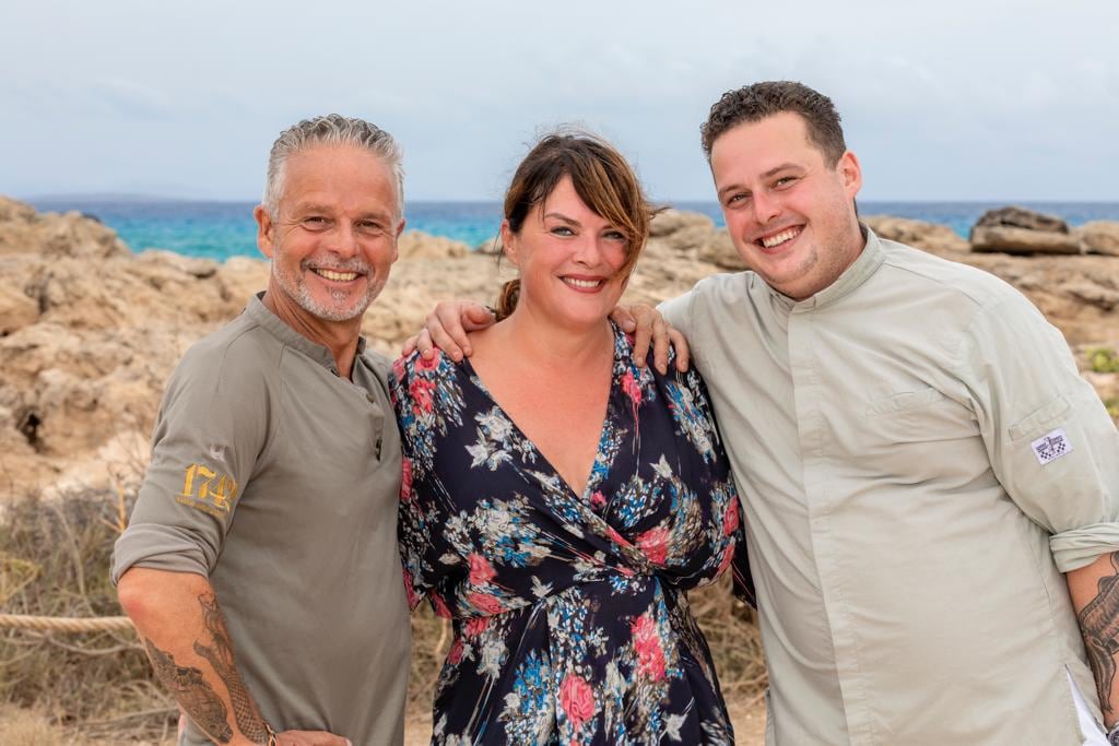 Edwin, Blanche en Tom Vinke op Ibiza. Edwin, Blanche en Tom Vinke op Ibiza. Foto: Nassau Groep