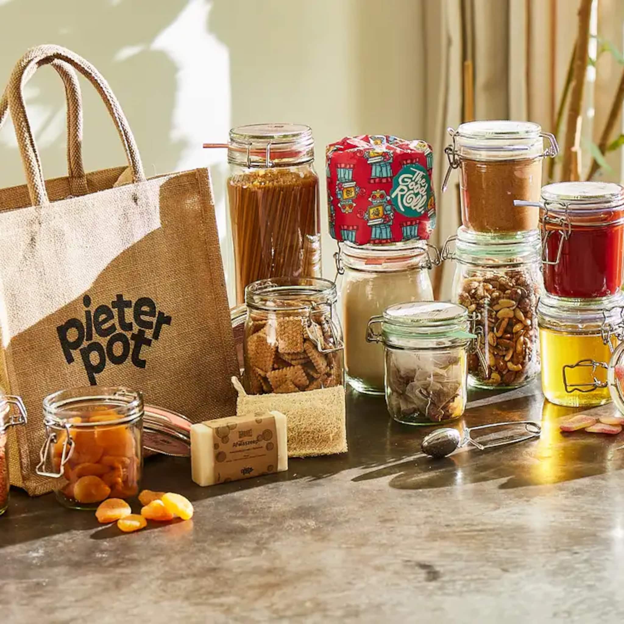websupermarkt pieter pot laat klanten deel van bedrijf kopen