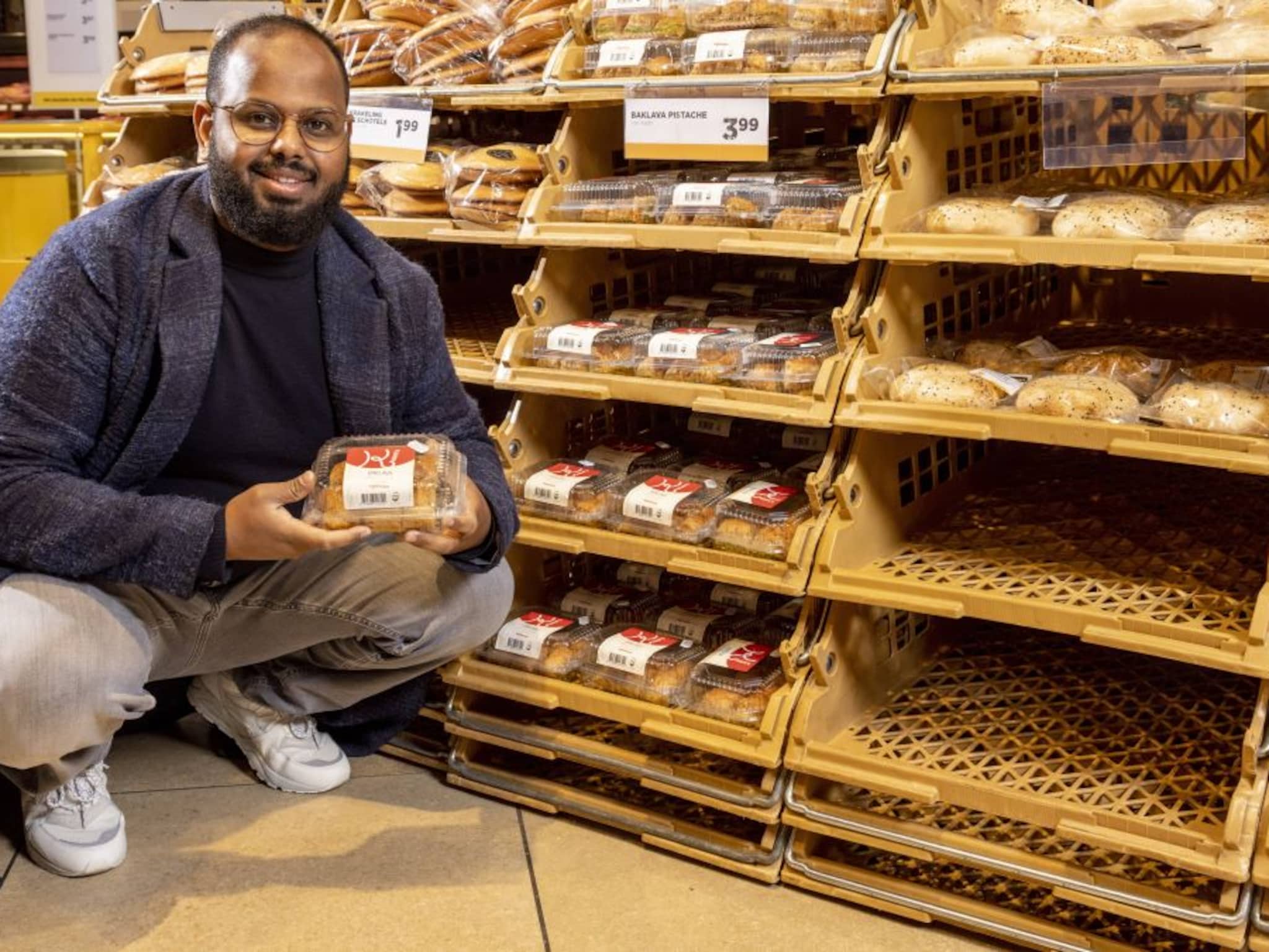 halal worstenbroodjes hit in en buiten brabant dit is de volgende stap van ondernemer kadir