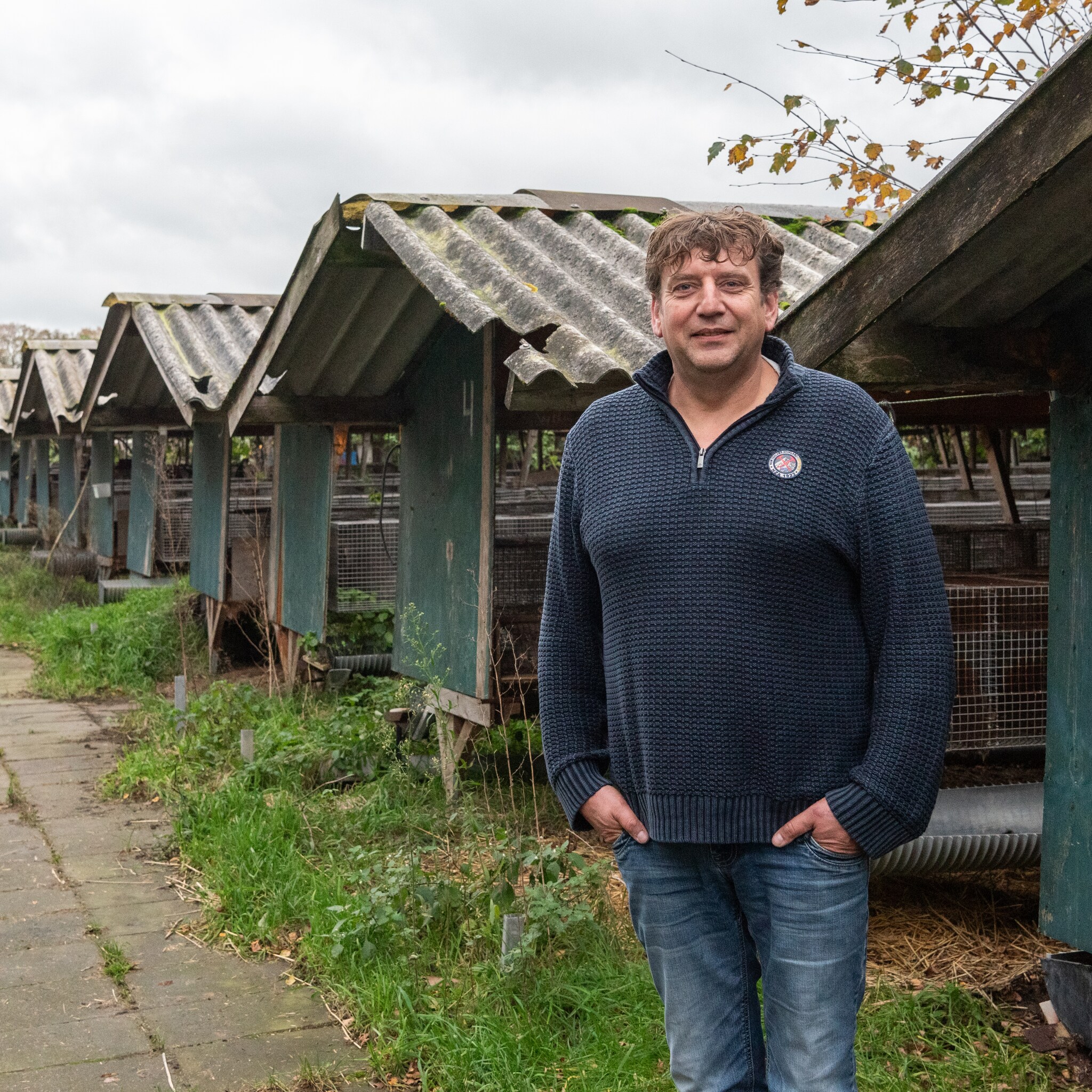 ondernemer jan gooit roer om van nertsen fokken naar schoonmaakmiddel maken
