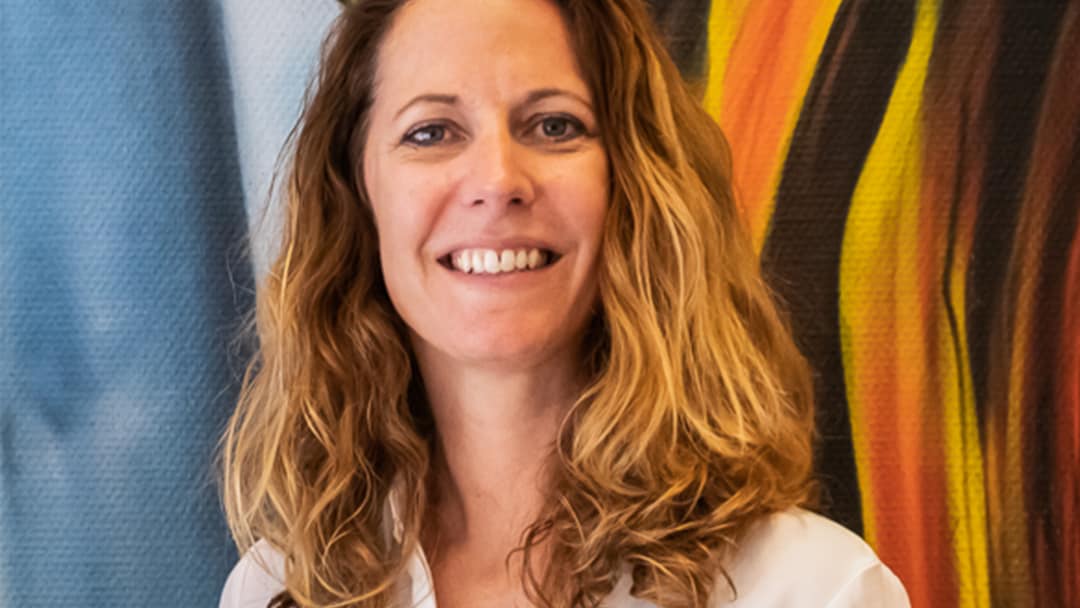 Fenny Koppen, eigenaar van Riksja Travel. Riksja Travel