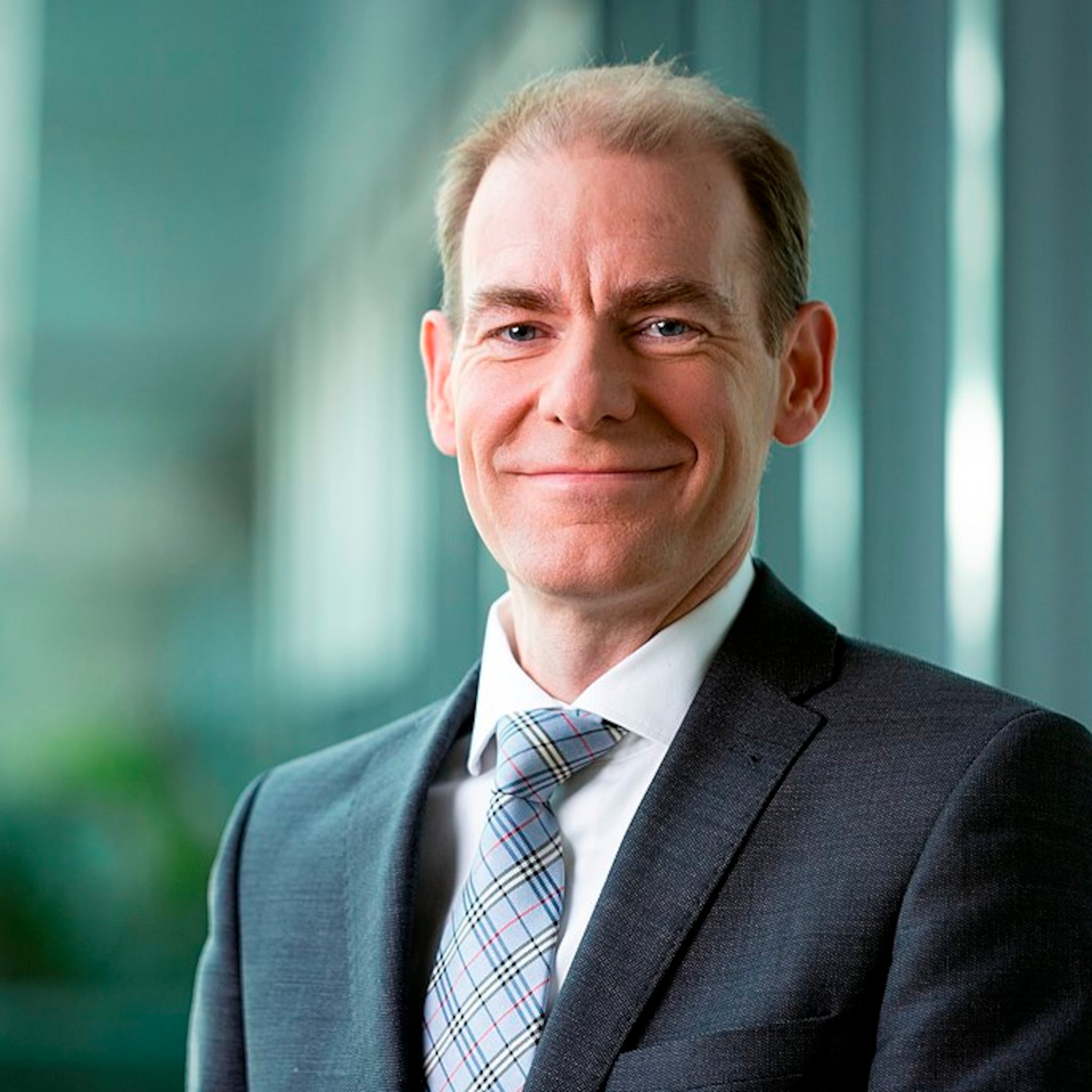 menno snel benoemd tot speciale gezant mkb financiering
