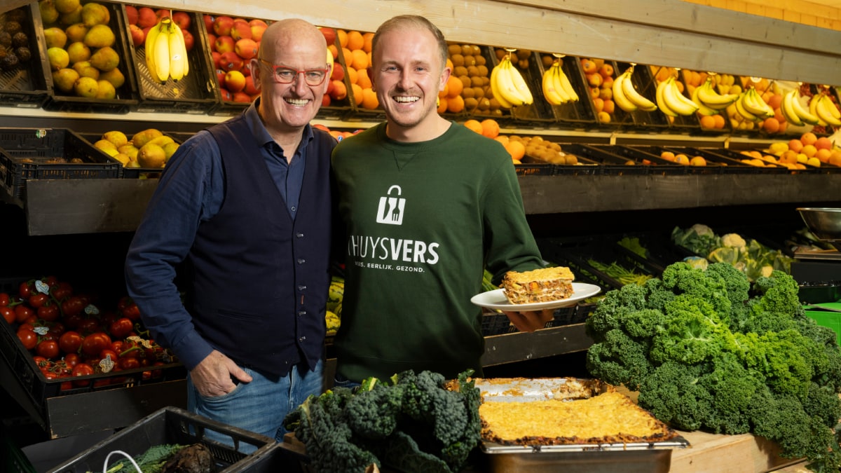 Pieter Duijs (rechts) met Vincent van Gorkom. ThuysVers