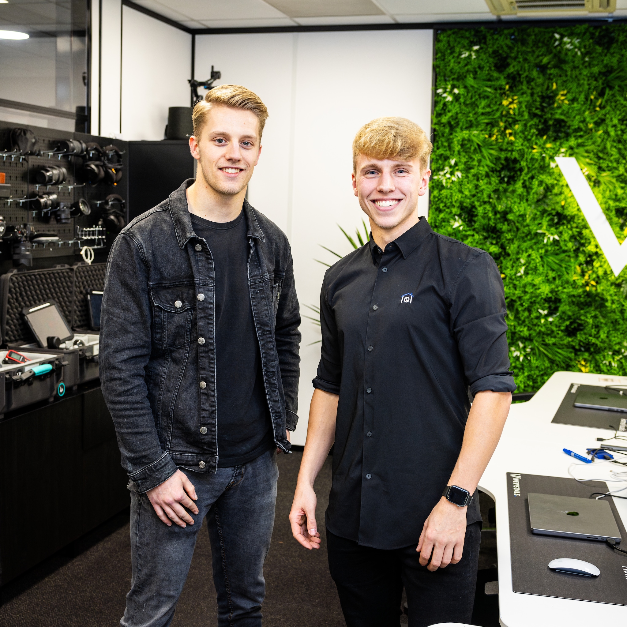 gestopt met school en nu werkgever zo doen wouter 22 en sven 22 dat