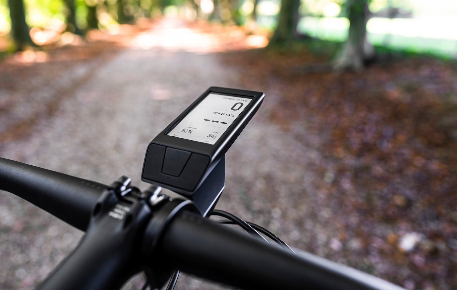 Absolute Cycling One: een realtime nauwkeurigheid van binnen 2 meter, een volledig kleurenscherm en een batterijduur van 20 uur. Absolute Cycling