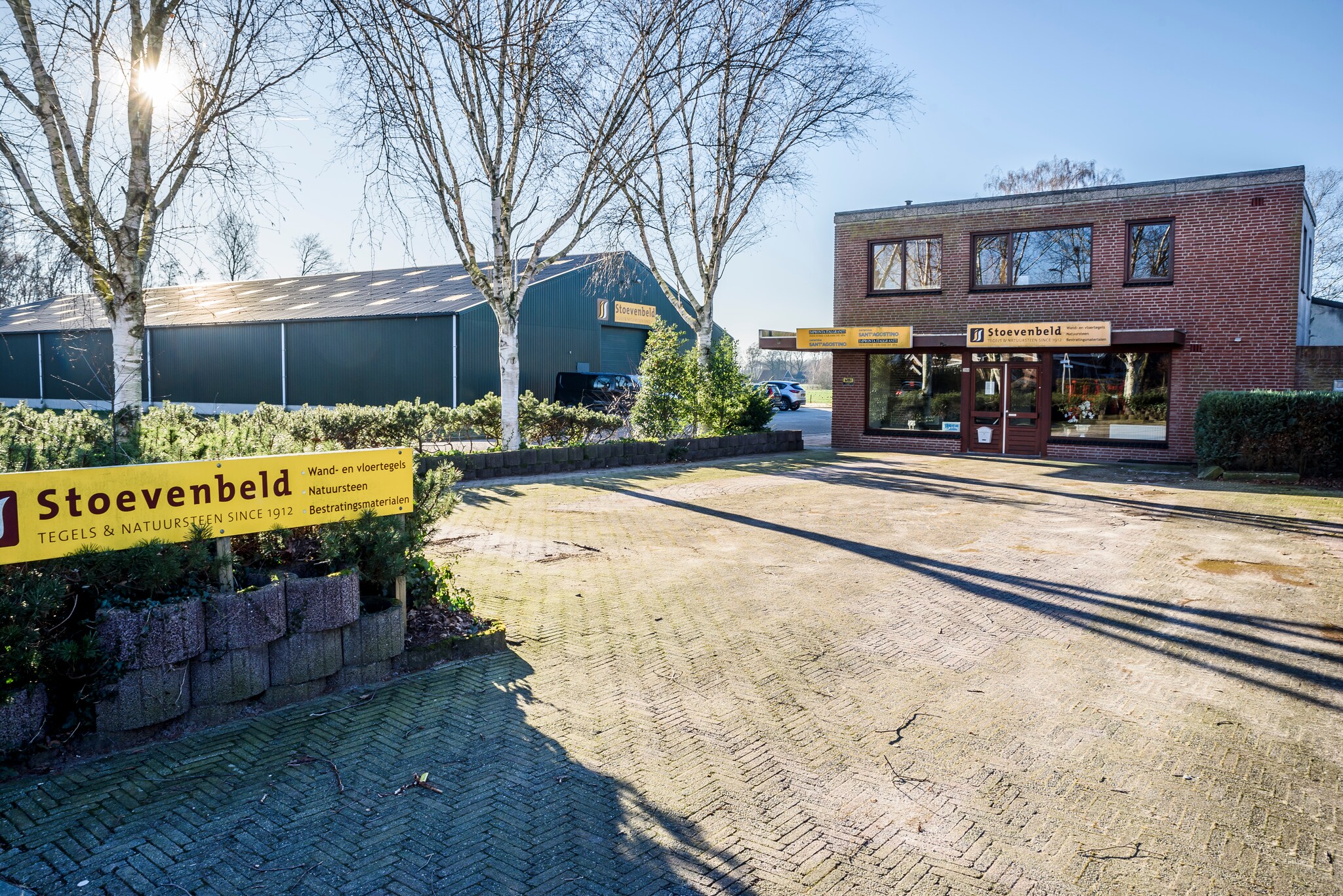 Het kantoorgedeelte van het bedrijf is ‘ouwe meuk’ aldus Stoevenbeld. Charissa van Willigen