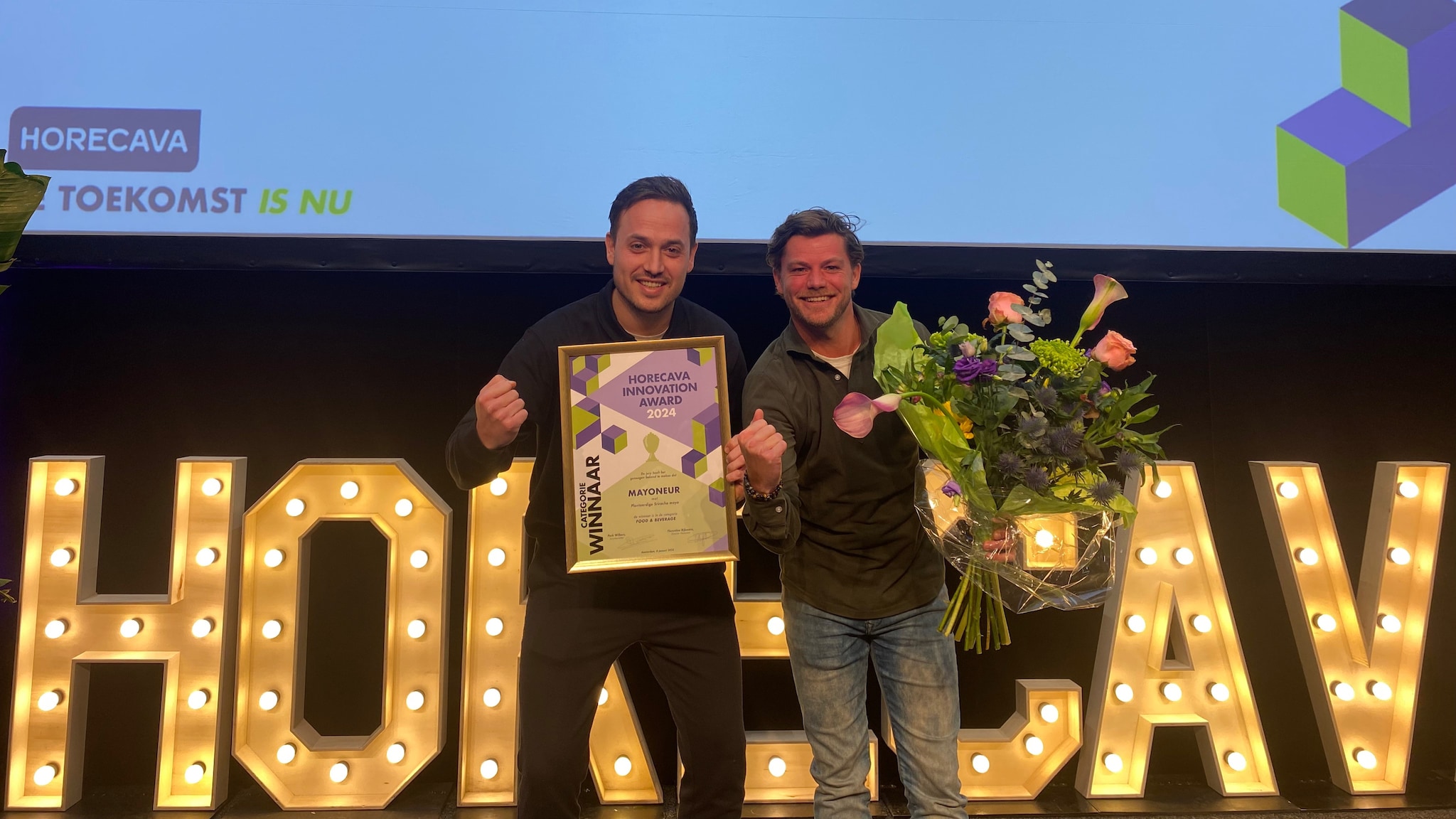 De oprichters van Mayoneur, Glenn Kruisselbink en Geert Kranendonk (r), wonnen op de Horecava een prijs. Mayoneur
