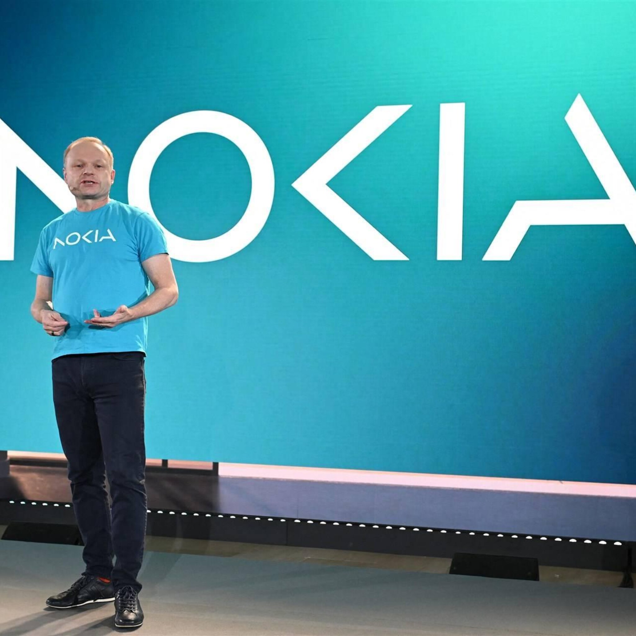 netwerkconcern nokia schrapt tot 14 000 banen