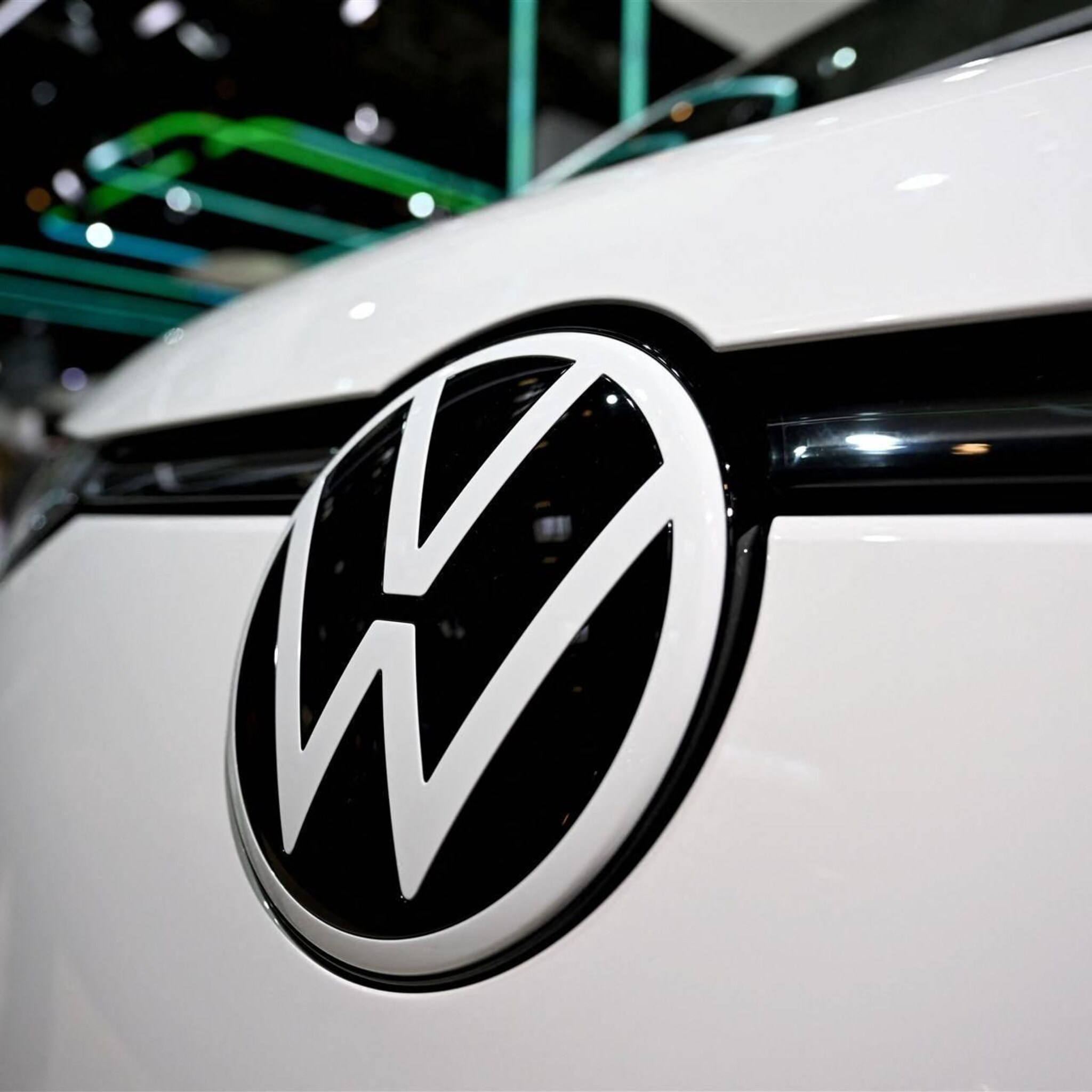 volkswagen profiteert van extra vraag in europa en noord amerika