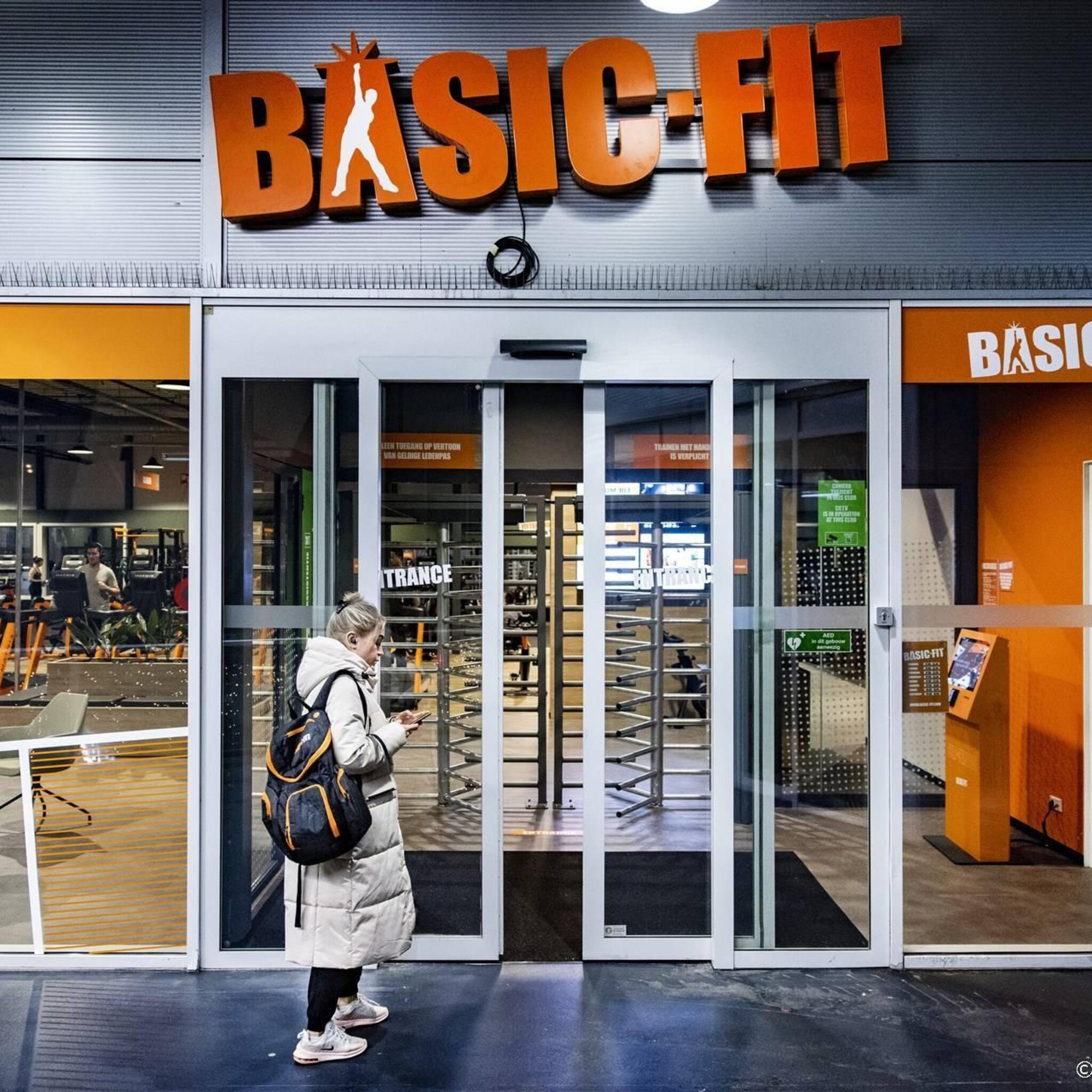 bezoekers basic fit geven meer uit aan sportschoolabonnement
