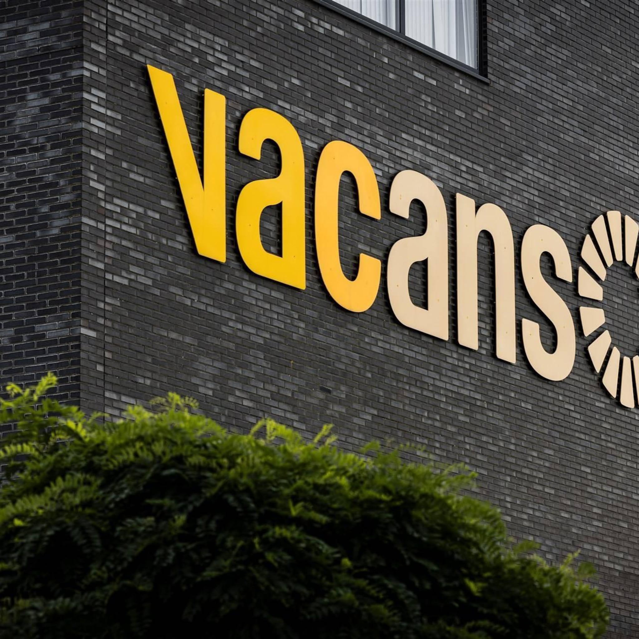 curatoren vinden nieuwe eigenaar voor reismerk vacansoleil