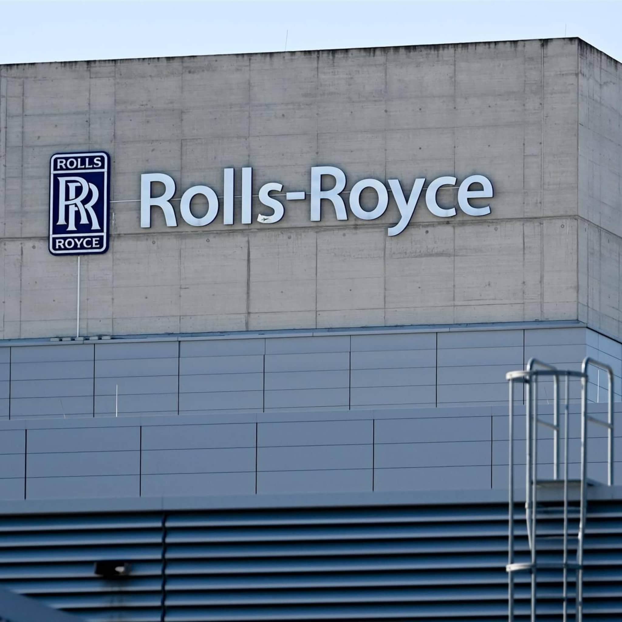 vliegtuigmotorenfabrikant rolls royce schrapt tot 2500 banen