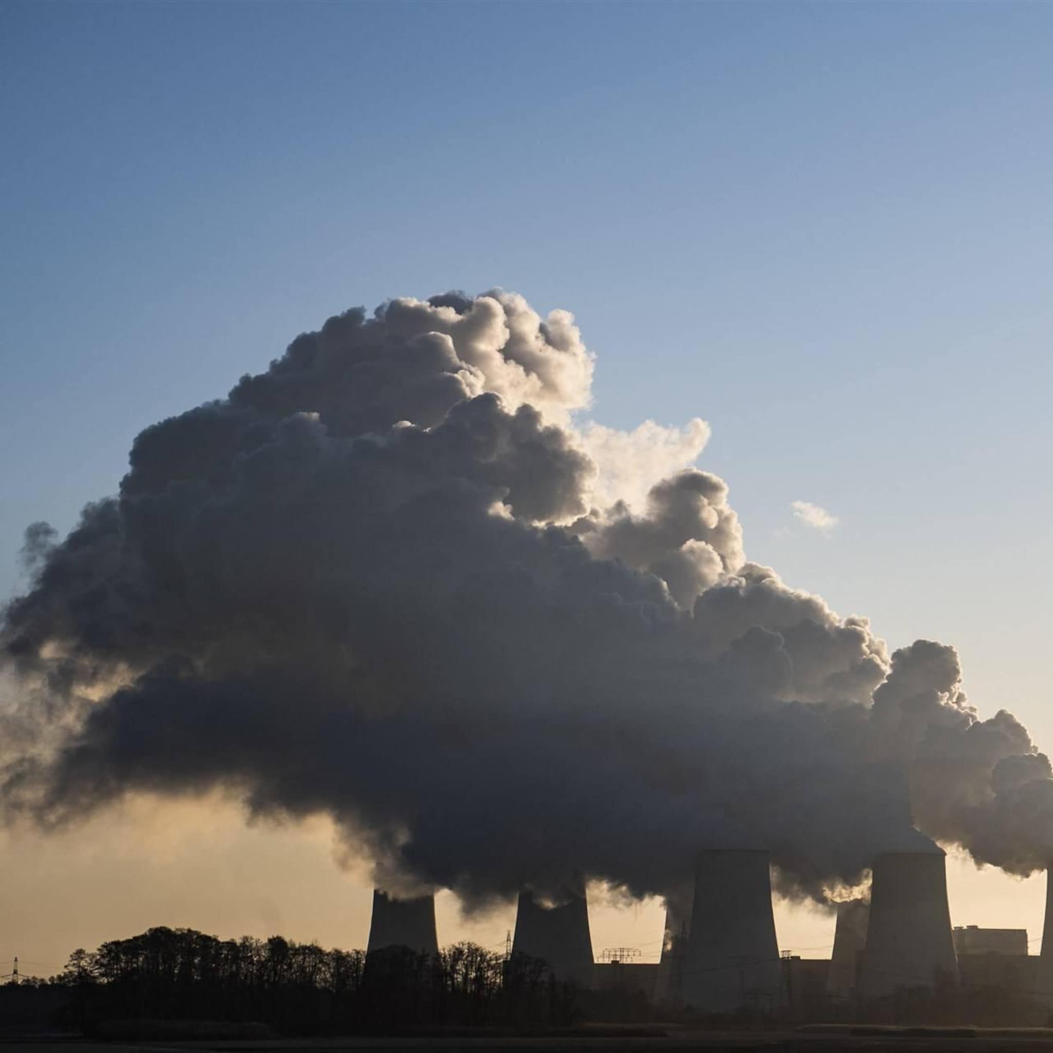 duitsland zet kolencentrale weer aan vanwege de kou