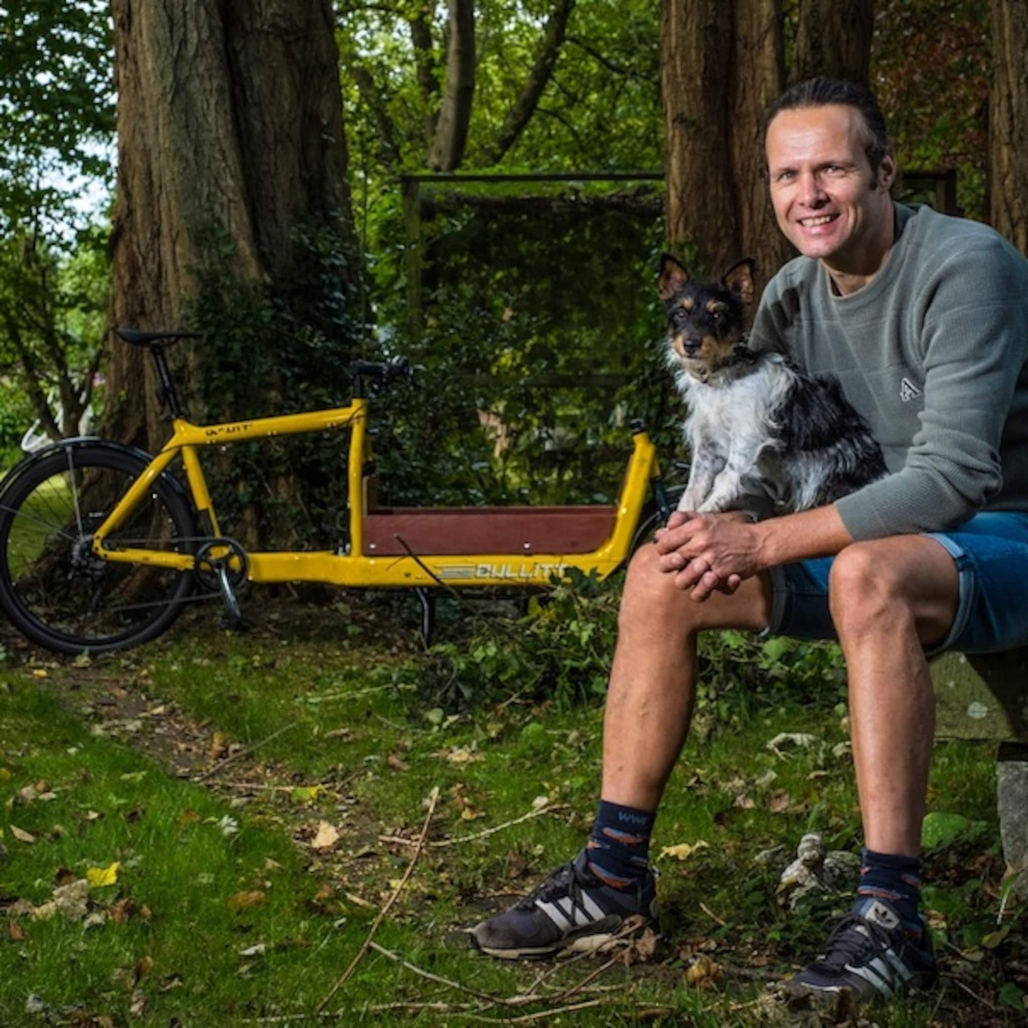 eddy 47 werd miljonair met zijn fietscourierbedrijf nu heeft hij het verkocht aan bol