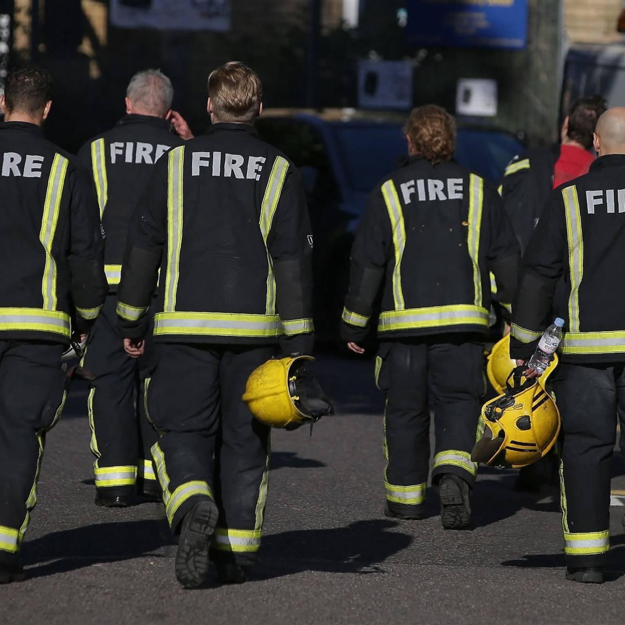 brand op london luton airport leidt tot opschorting vluchten