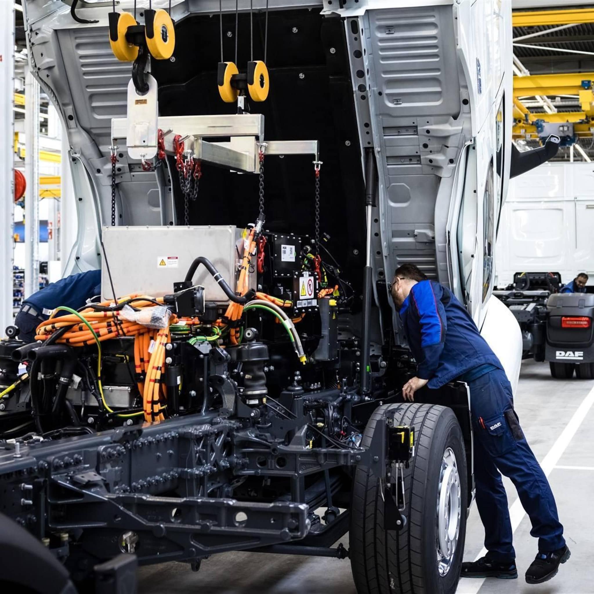 opnieuw flinke krimp productie nederlandse industrie