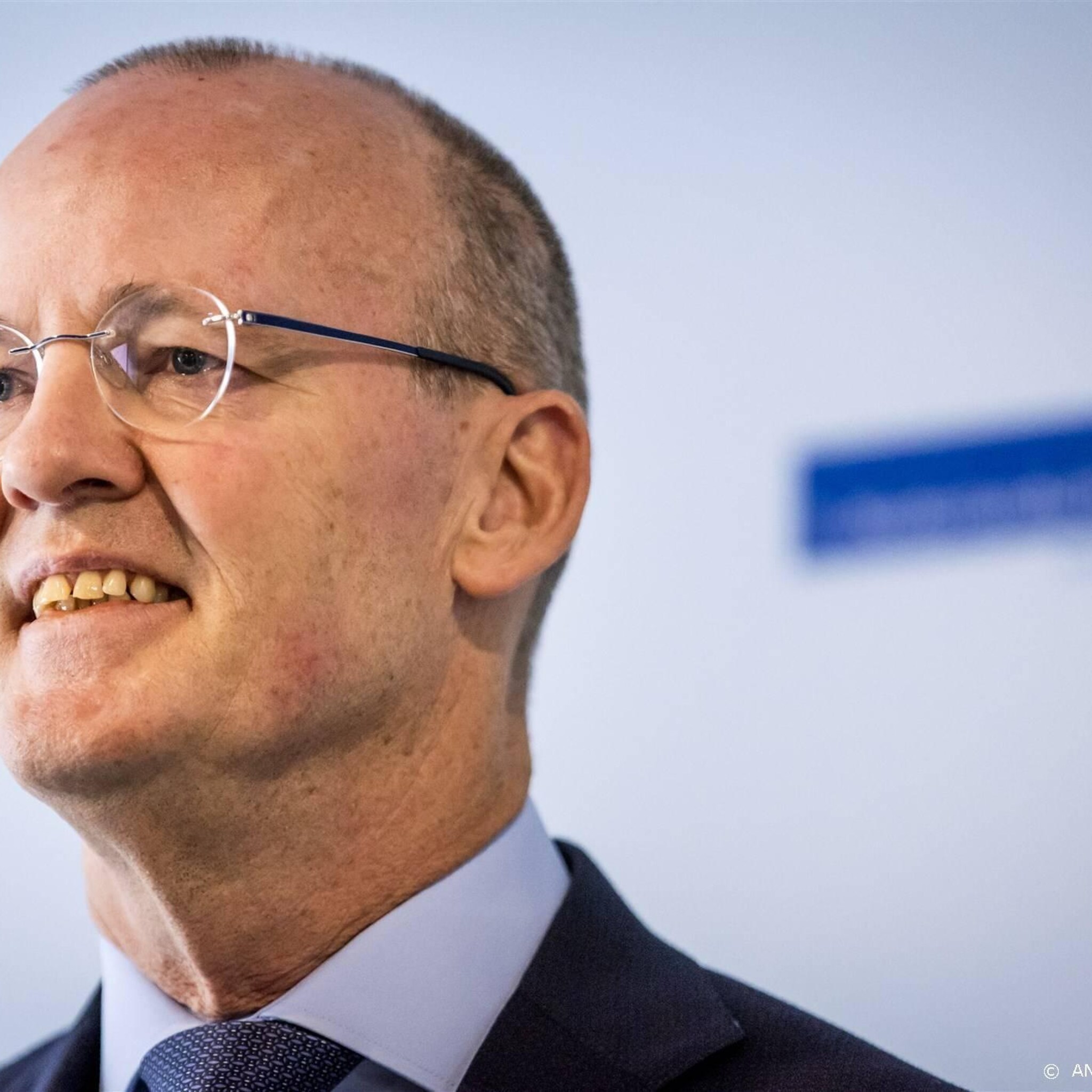 dnb baas knot hekelt spilzuchtige regeringen in eurozone
