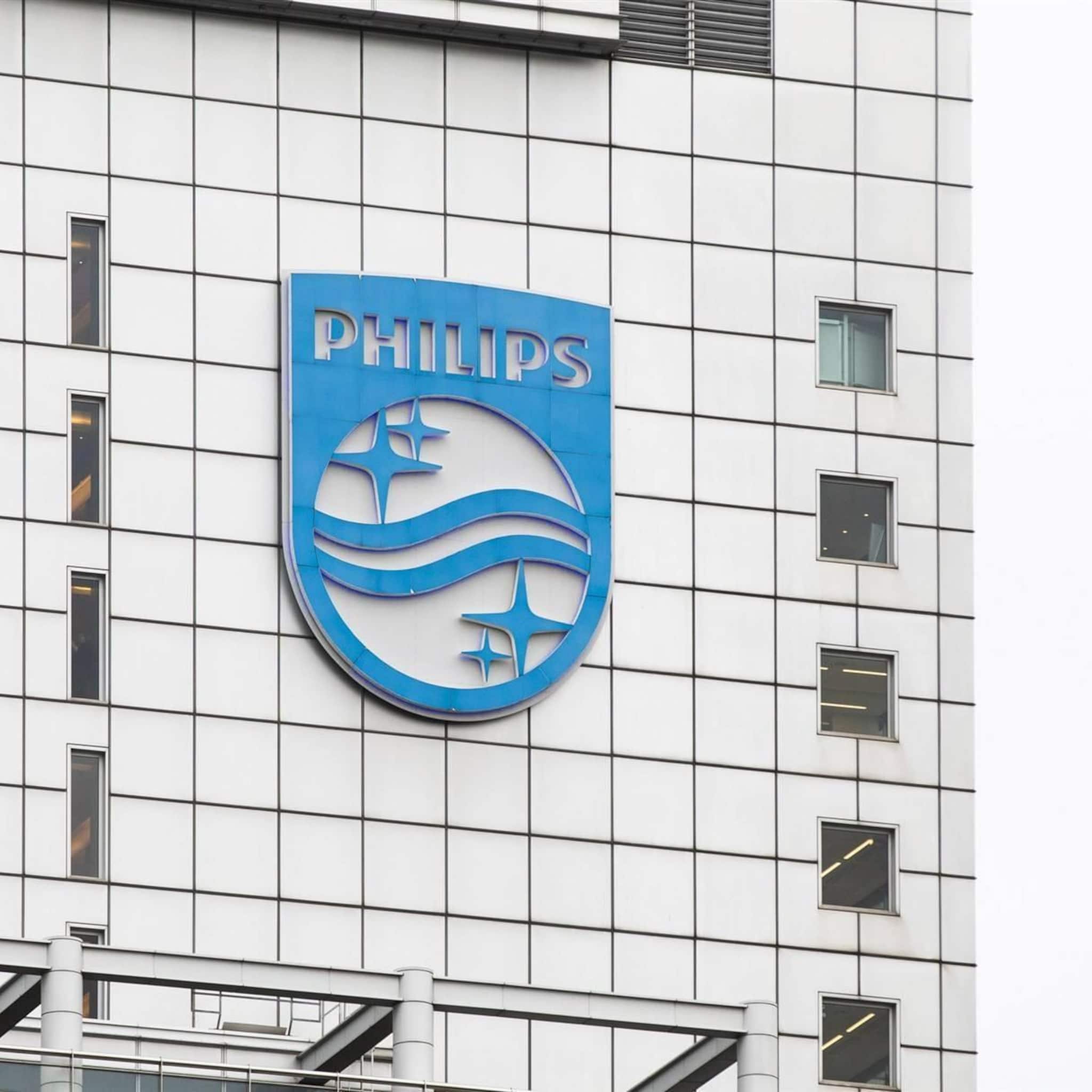 philips verliest fors in amsterdam op beweeglijke beursdag