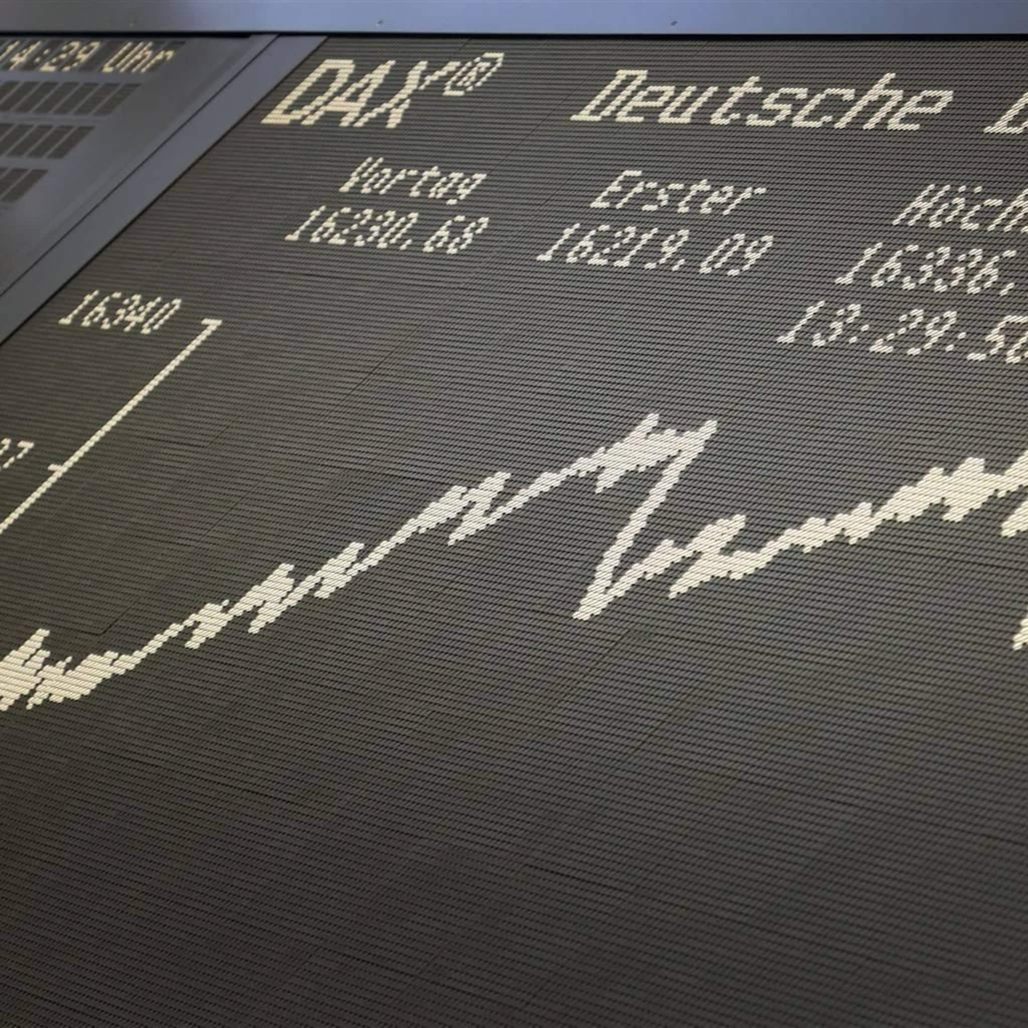 reuters duitse regering verwacht 0 4 procent krimp dit jaar