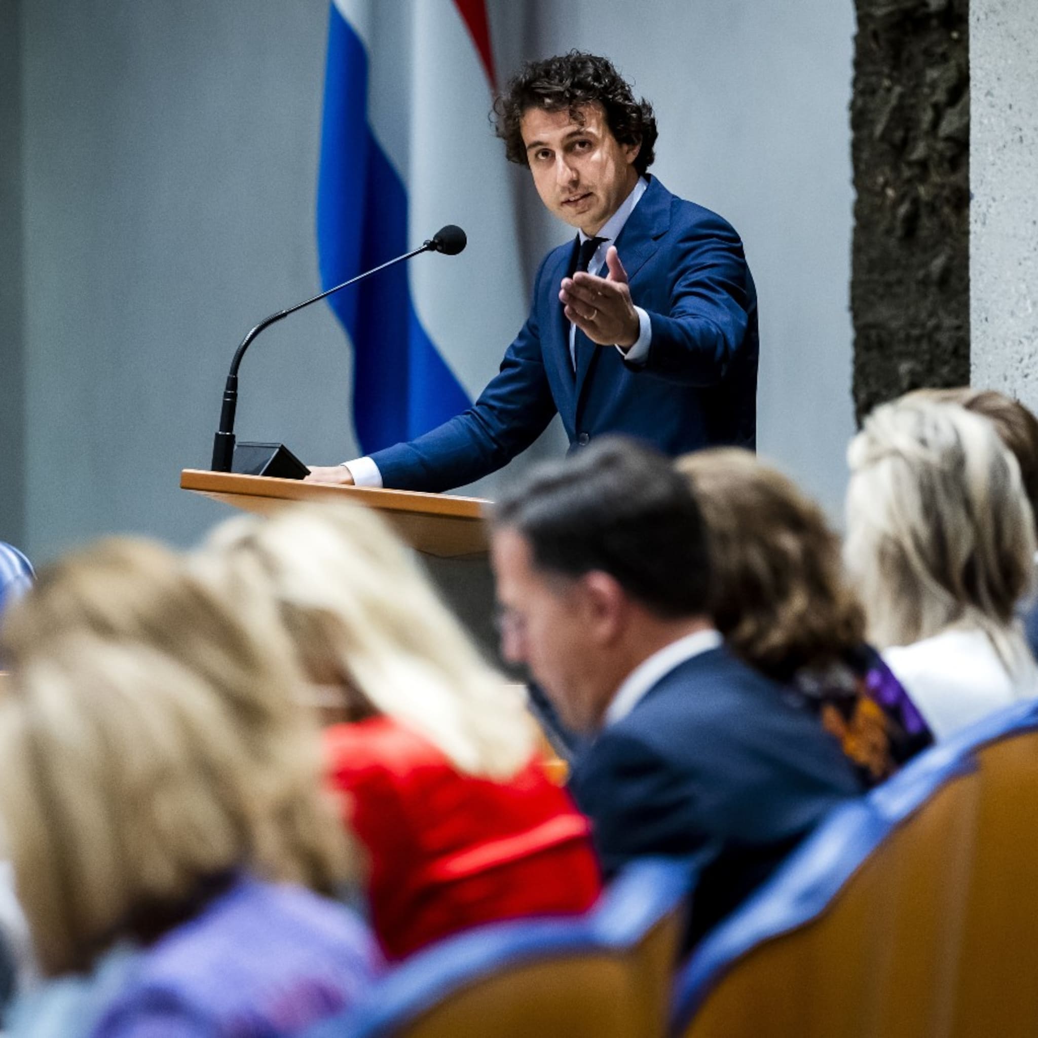 van verhoging minimumloon tot lagere benzineprijzen onhaalbare plannen blijkt nu