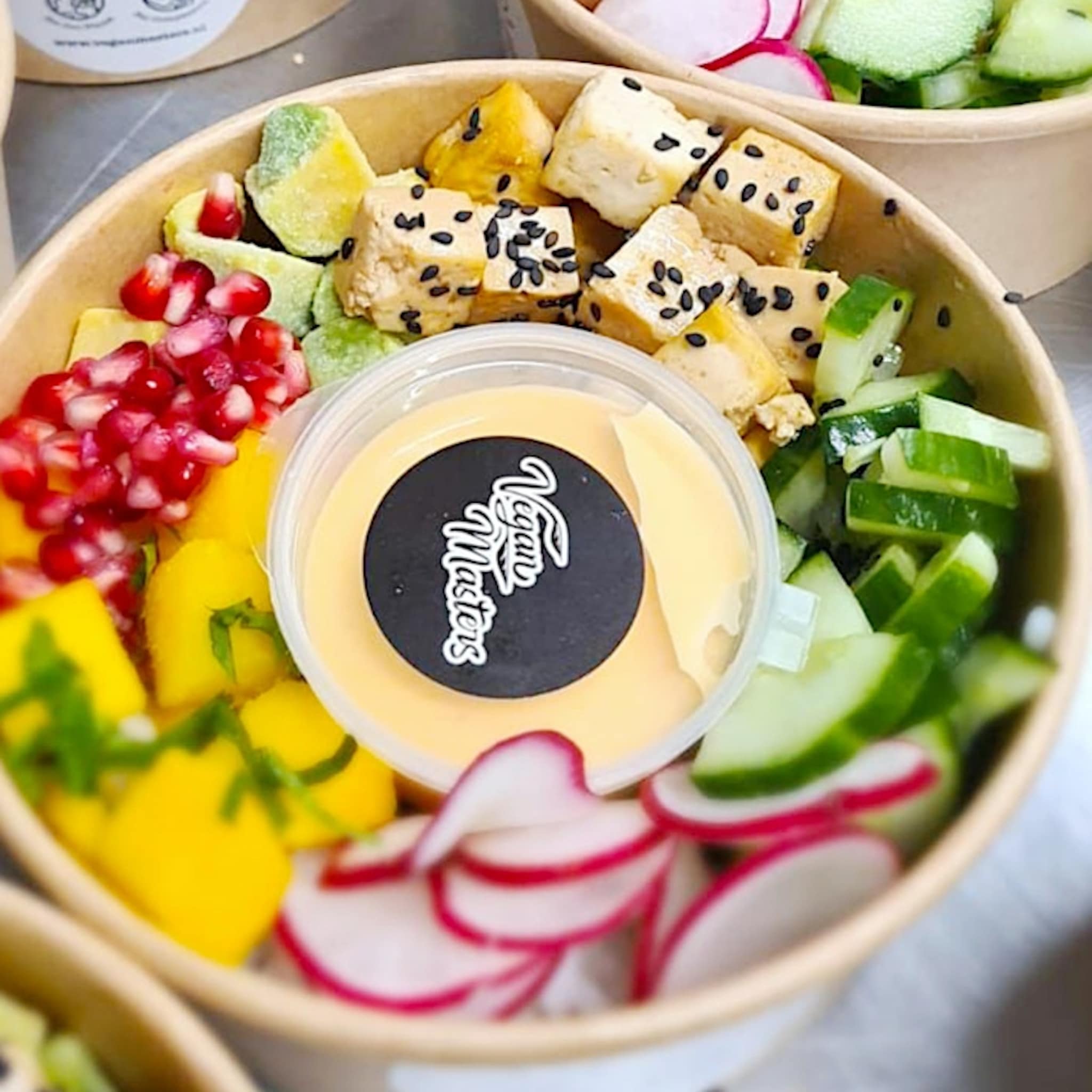 vegan masters wil de wereld veganizen maar het moet wel fokking lekker zijn