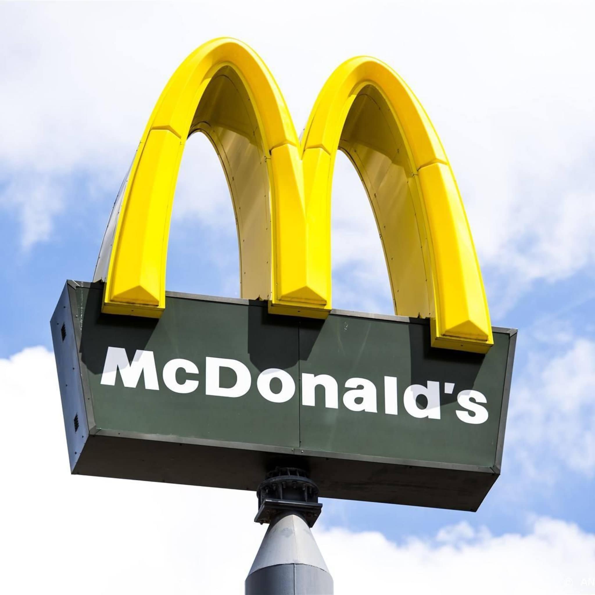 mcdonald s maar kwart statiegeldbekers ingeleverd