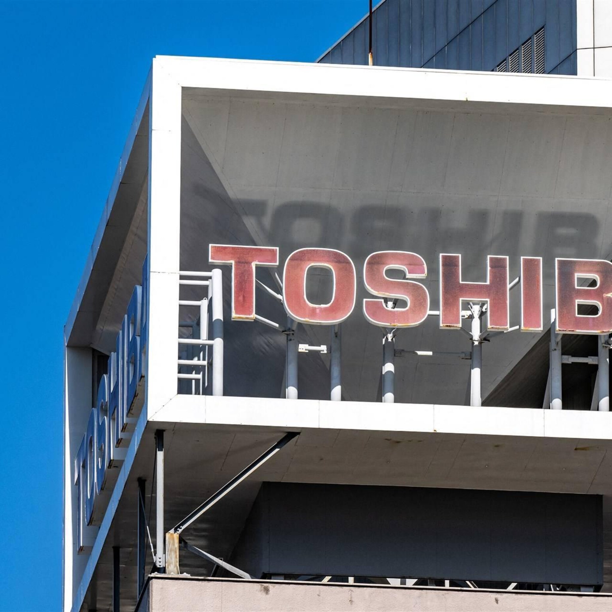 toshiba verdwijnt na bijna driekwart eeuw van de beurs