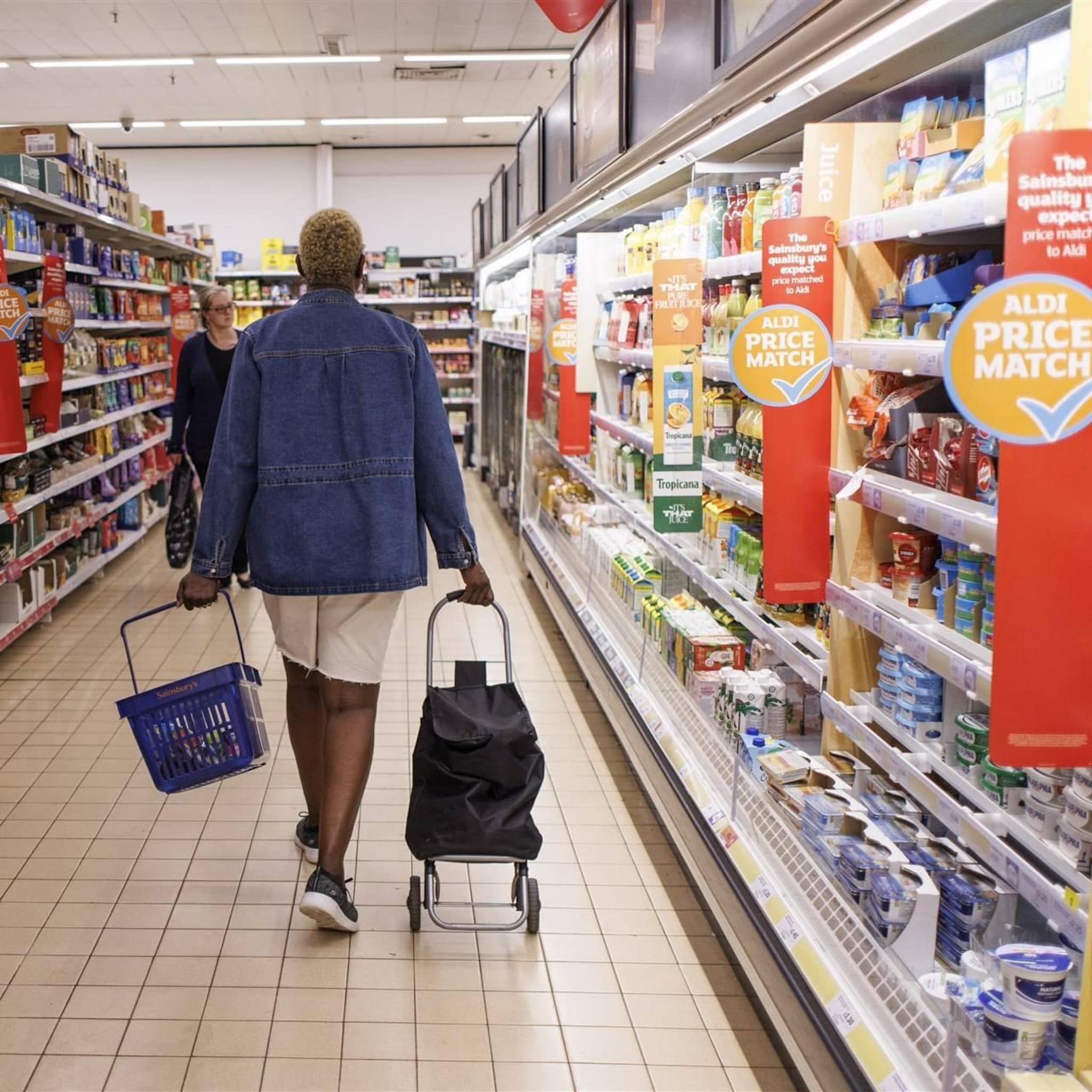stemming onder consumenten iets minder negatief