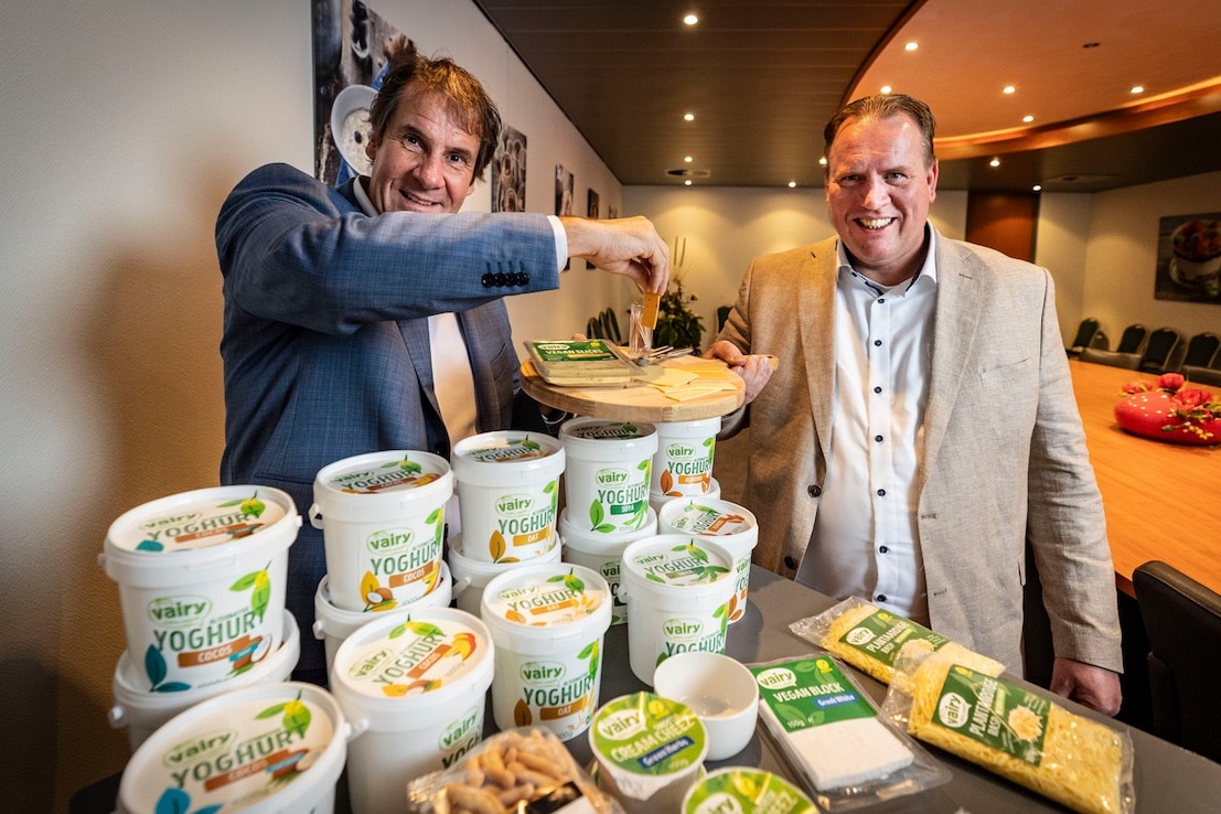 Broers Reynier (R) en Alexander Varvik. Foto: Robin Hilberink/AD