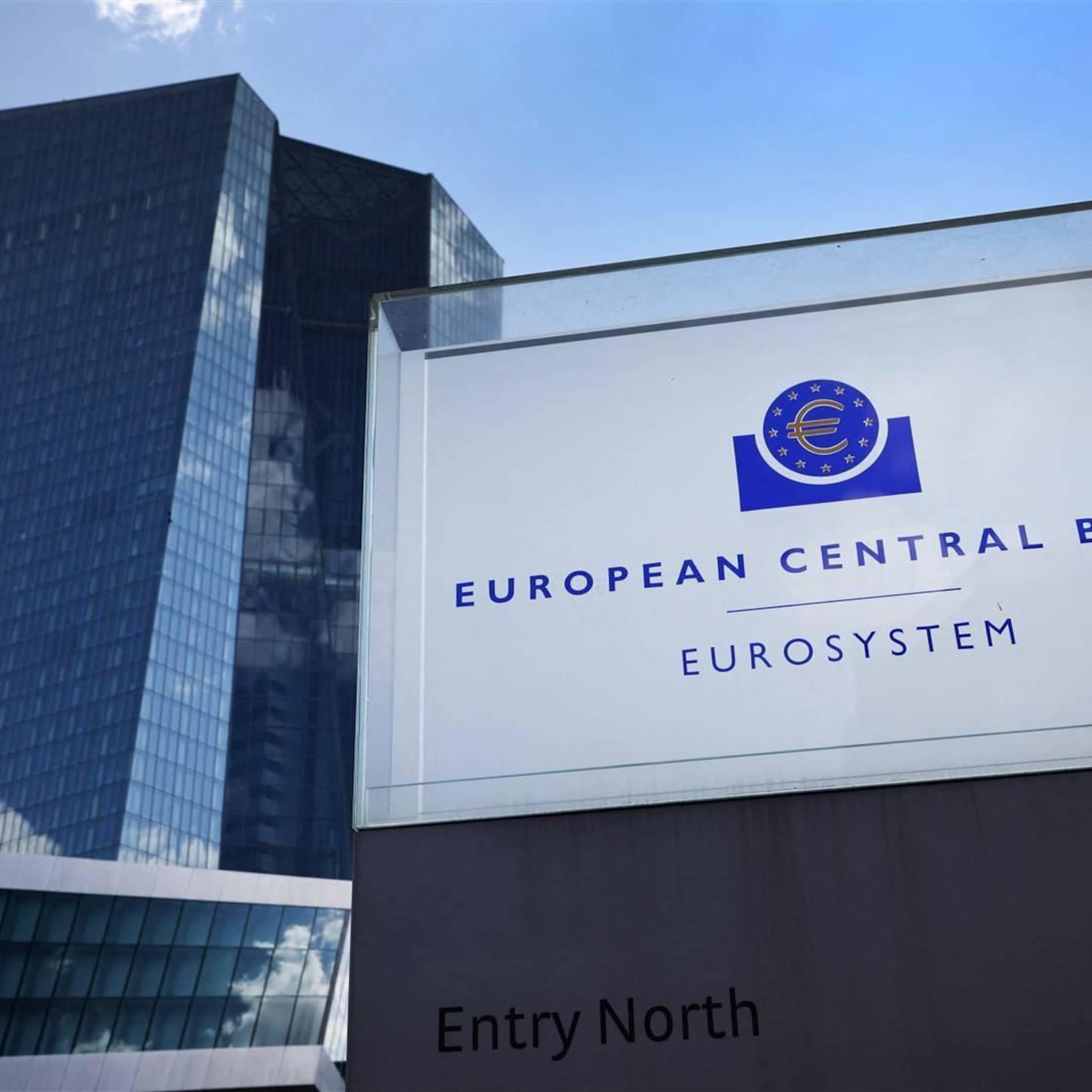 ecb bezorgd over italiaanse belasting op overwinsten banken