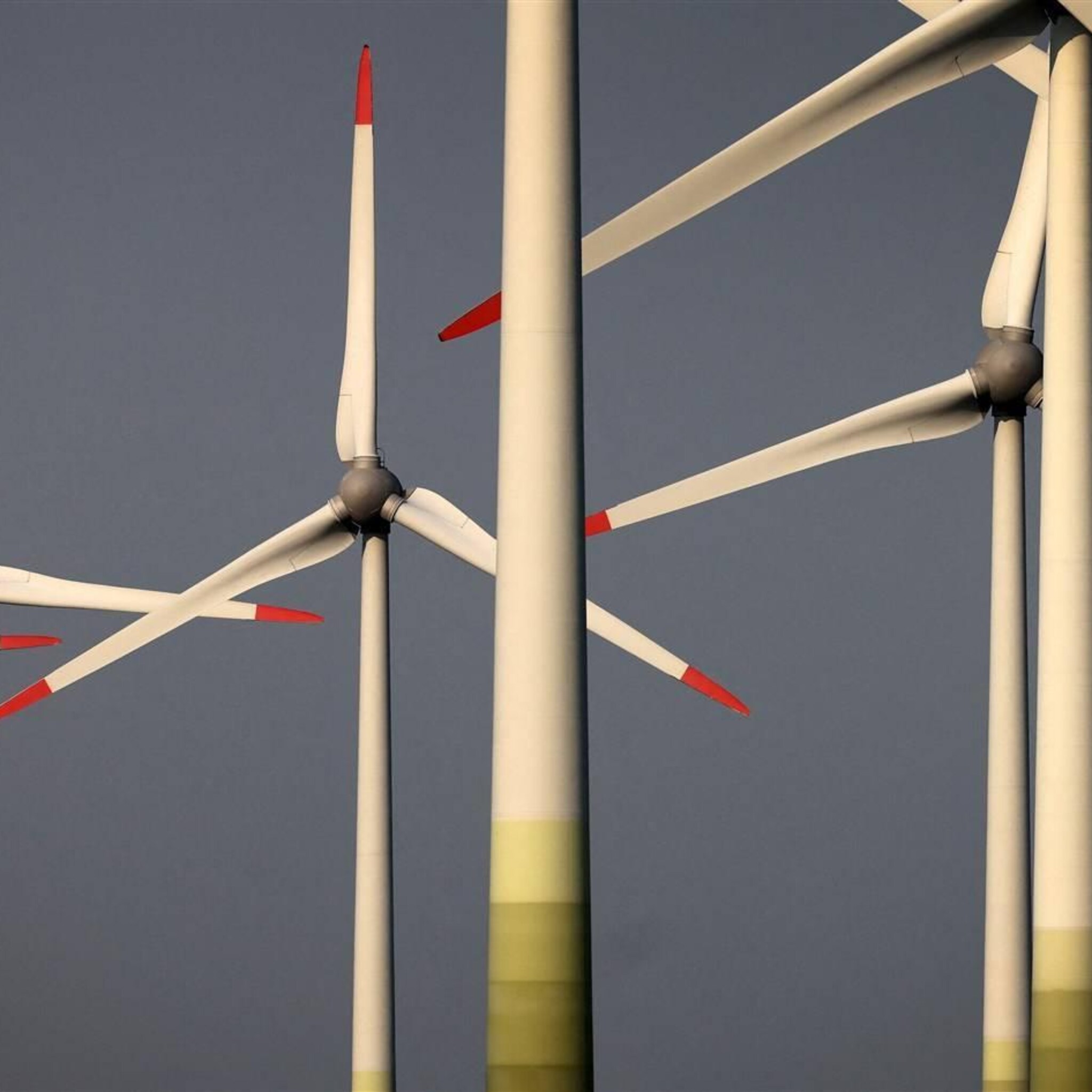duits energiebedrijf wil windmolens bouwen op terrein tsjernobyl