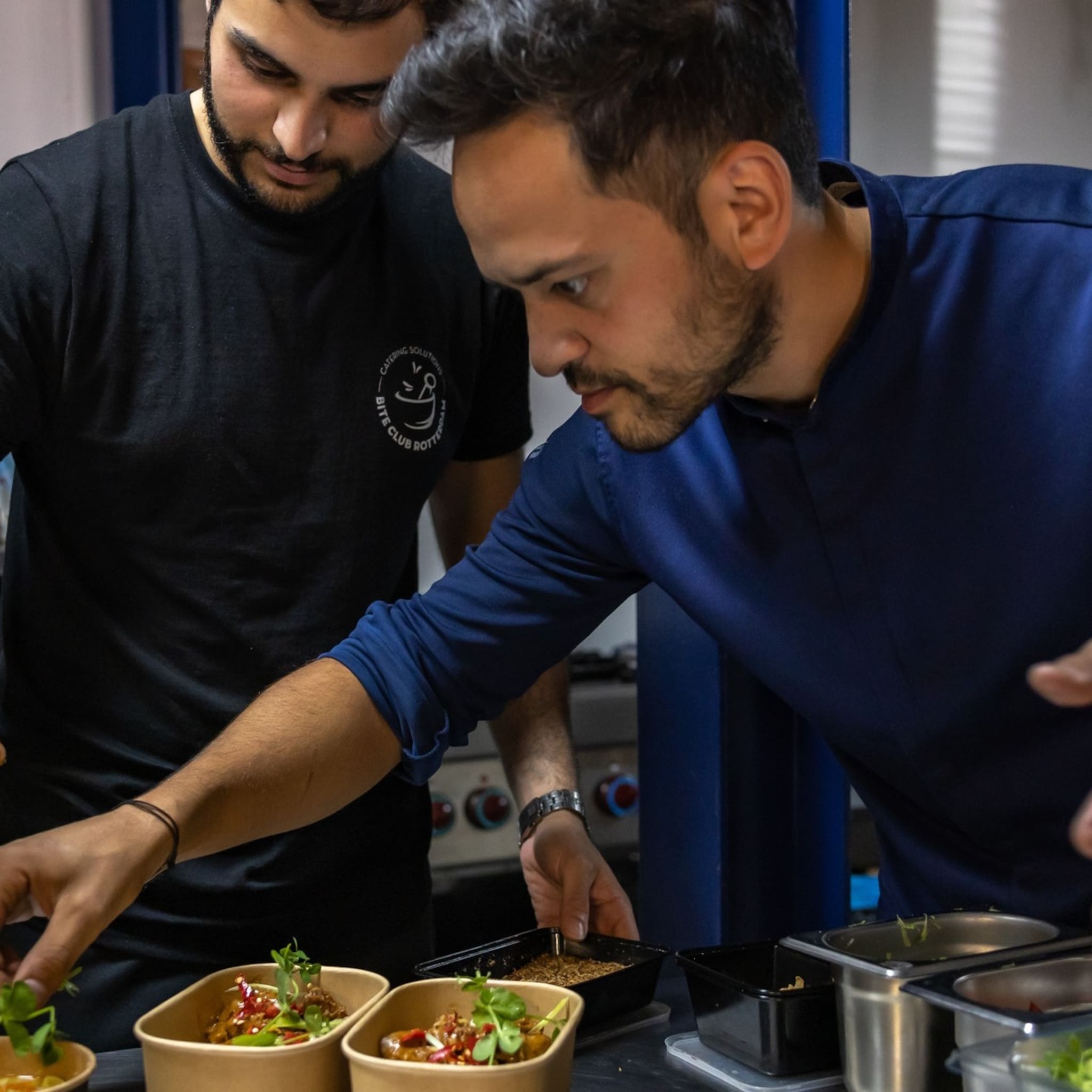 junior 33 verloor zijn baan door corona maar vocht zich terug met kitchen dojo