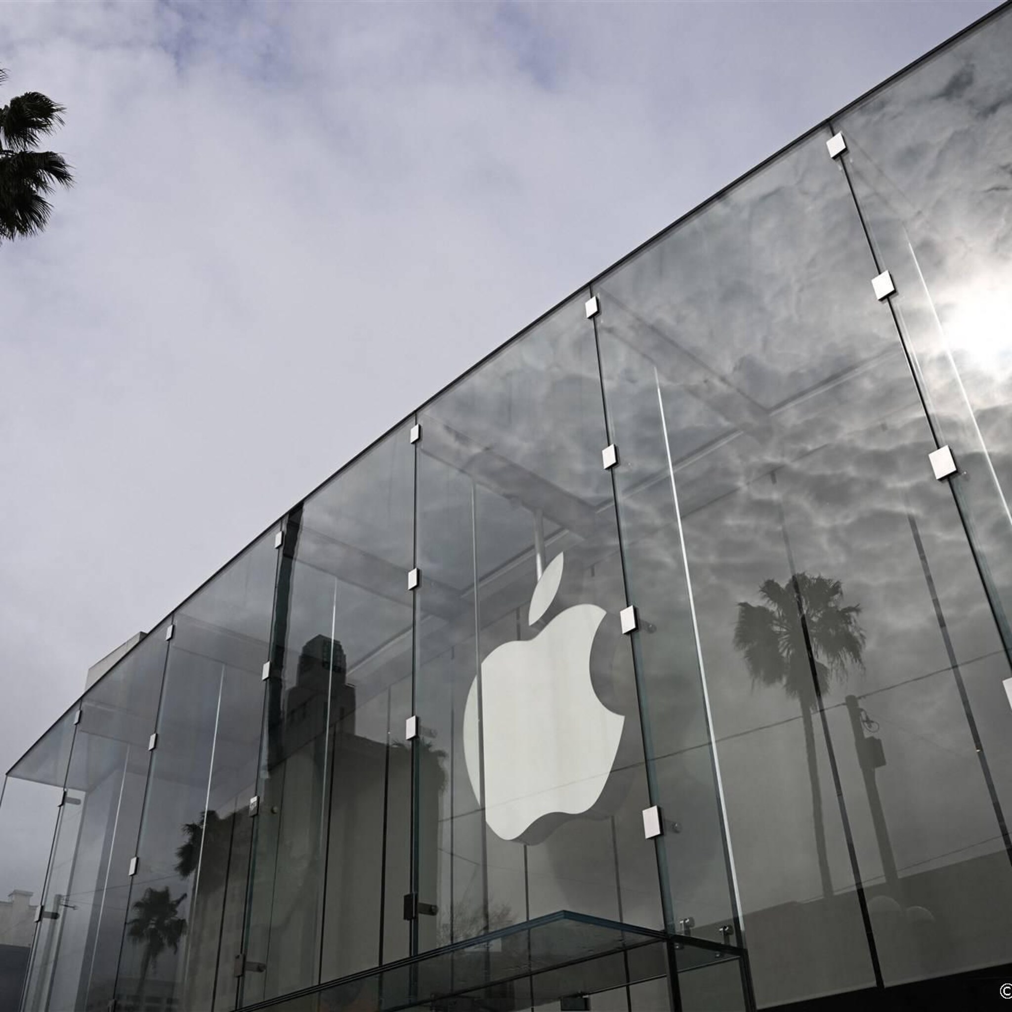 apple verder omlaag op terughoudend wall street