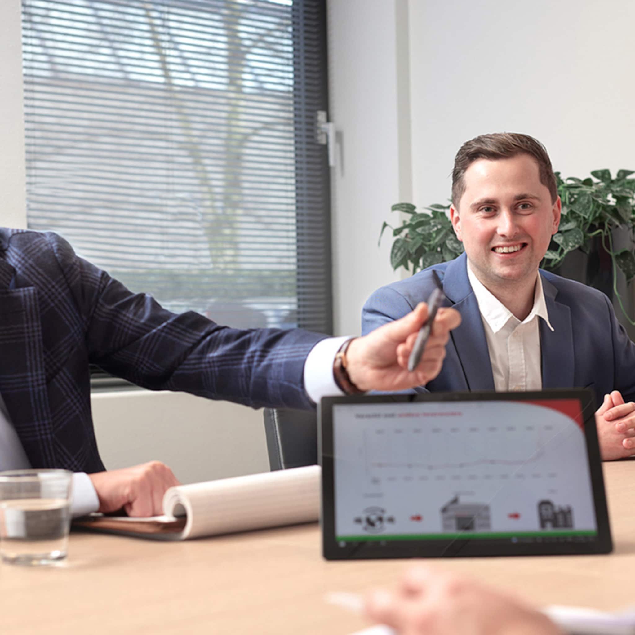 hoe scholt energy bedrijven ondersteunt bij het efficient omgaan met energie inkoop en verduurzaming
