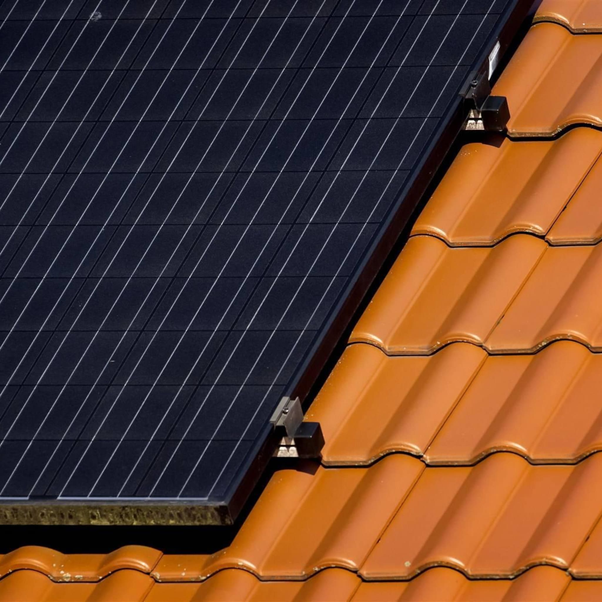 nederland is s werelds grootste importeur zonnepanelen