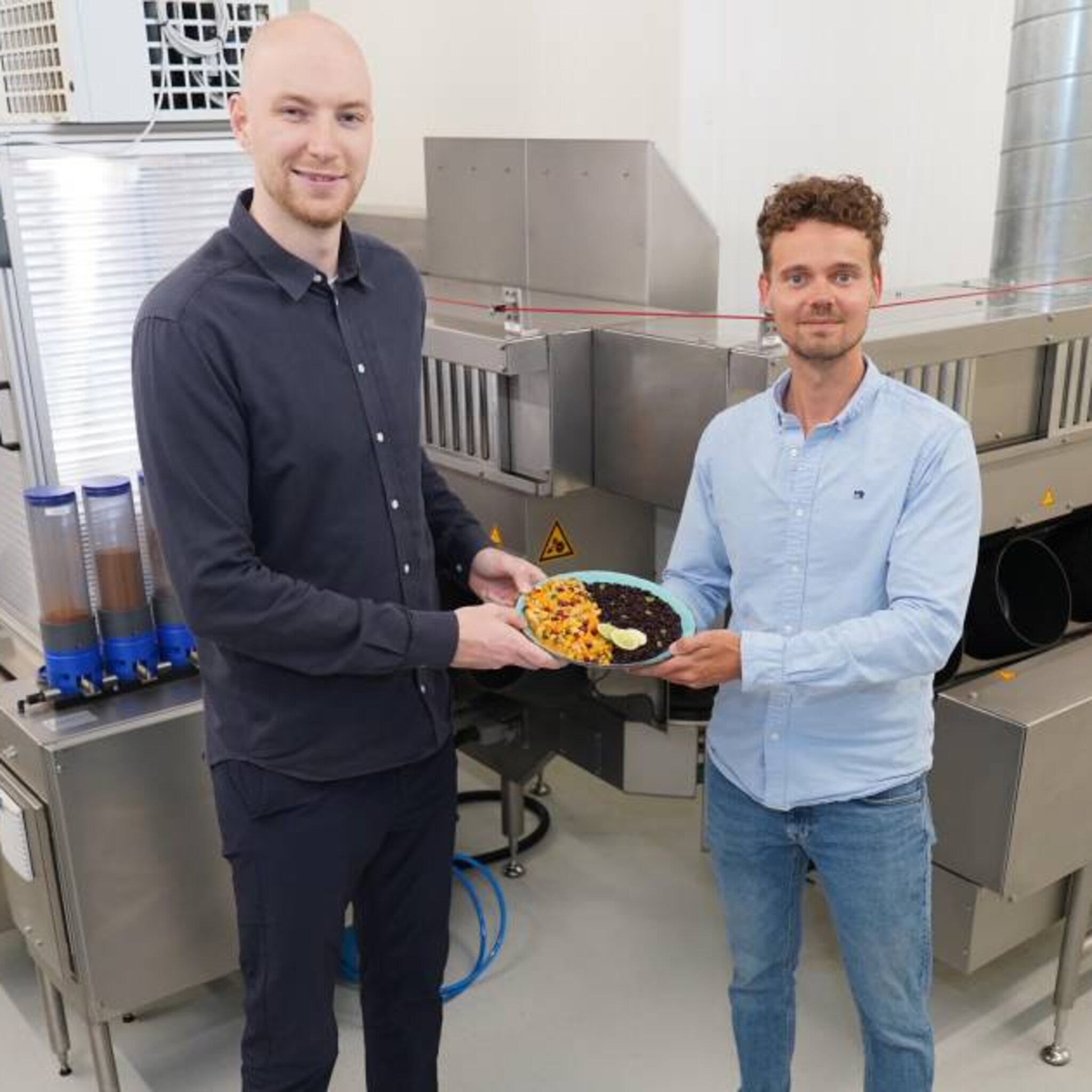 oplossing tekort koks en keukenhulpen kookrobot kan duizend maaltijden per dag maken