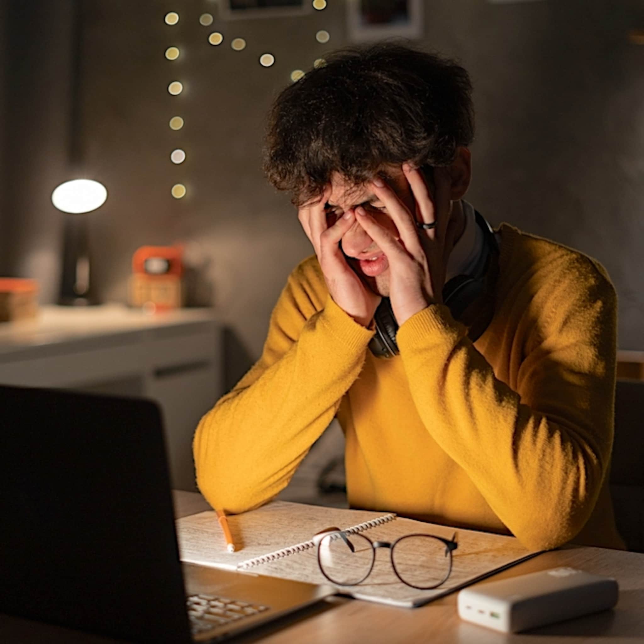burn outklachten bij jonge werkenden groeiend probleem 1 op de 4 ervaart ernstige stress