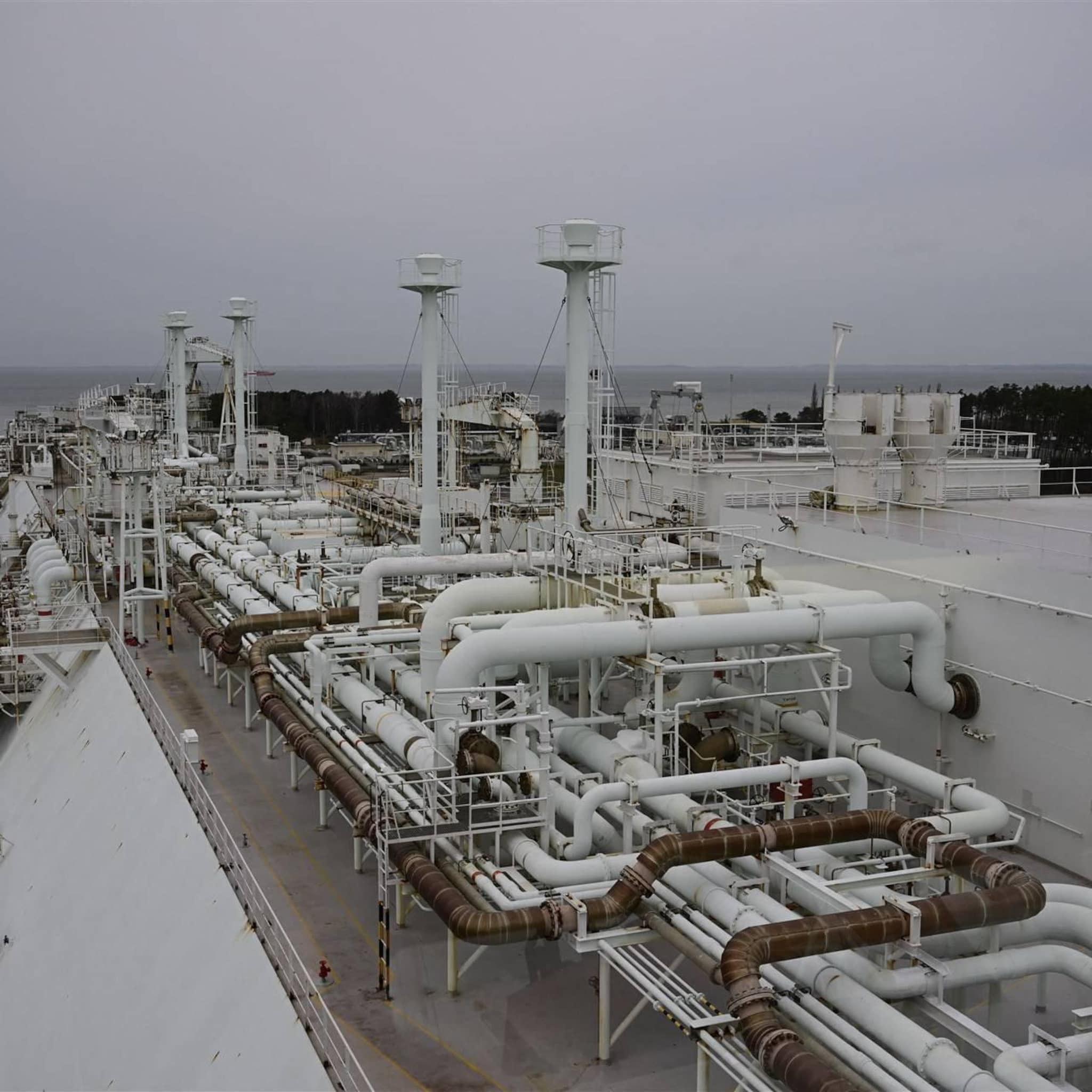 duitse minister vreest vertraging voor nieuwe lng terminal