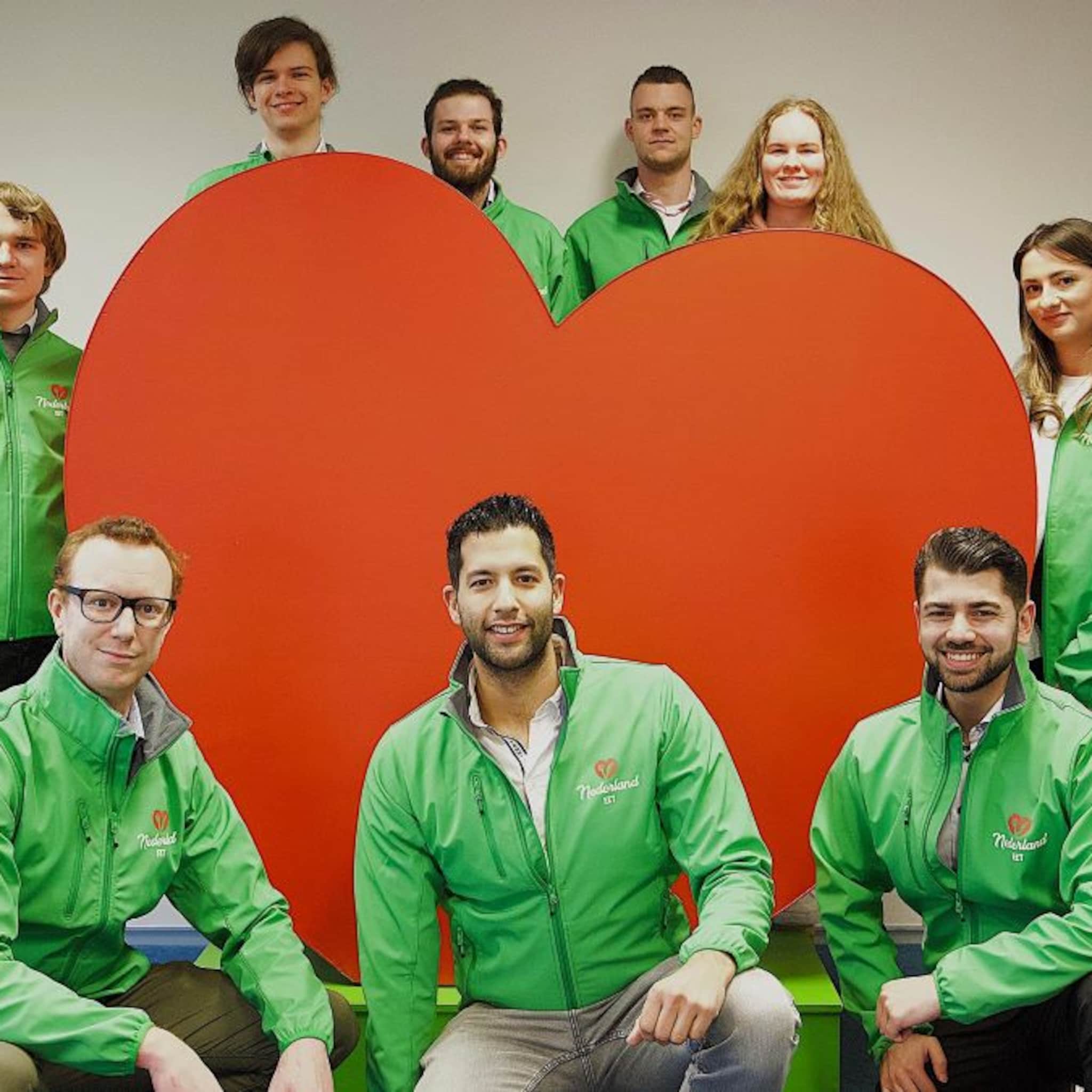 bestelplatform nederland eet gaat voor een eerlijk en lokaal alternatief in de eten bestelsector