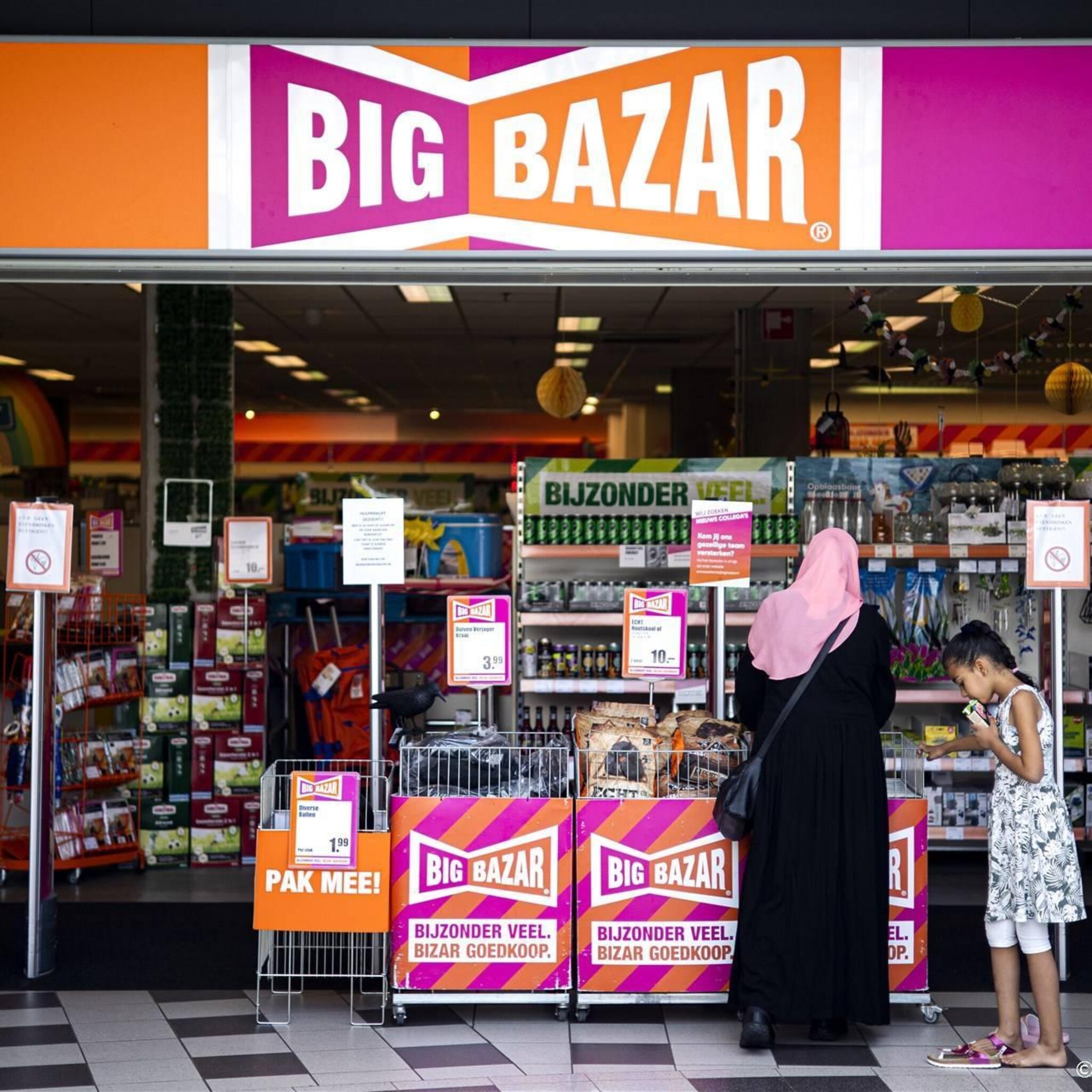 vastgoedconcern wereldhave vraagt ook bankroet aan voor big bazar