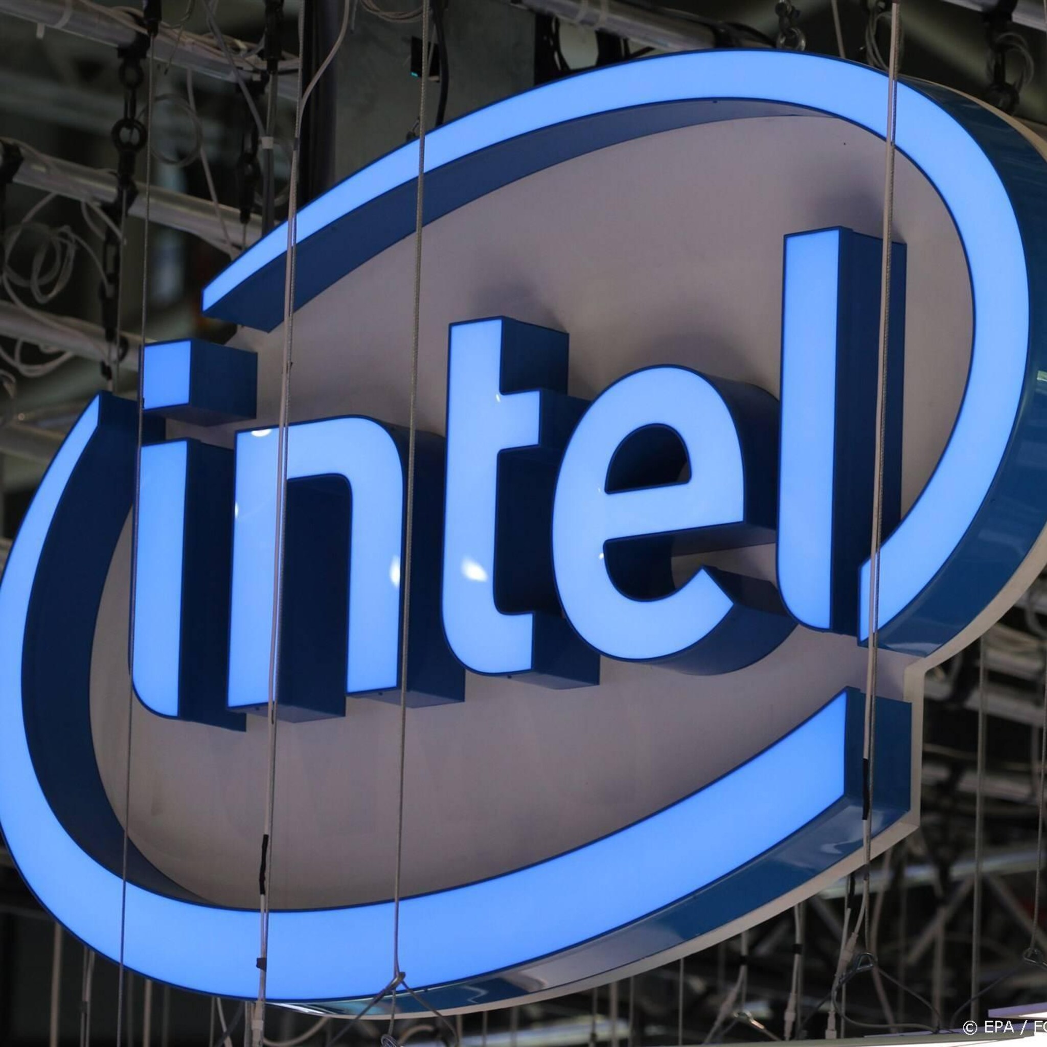 intel blaast miljardenovername israelische branchegenoot af