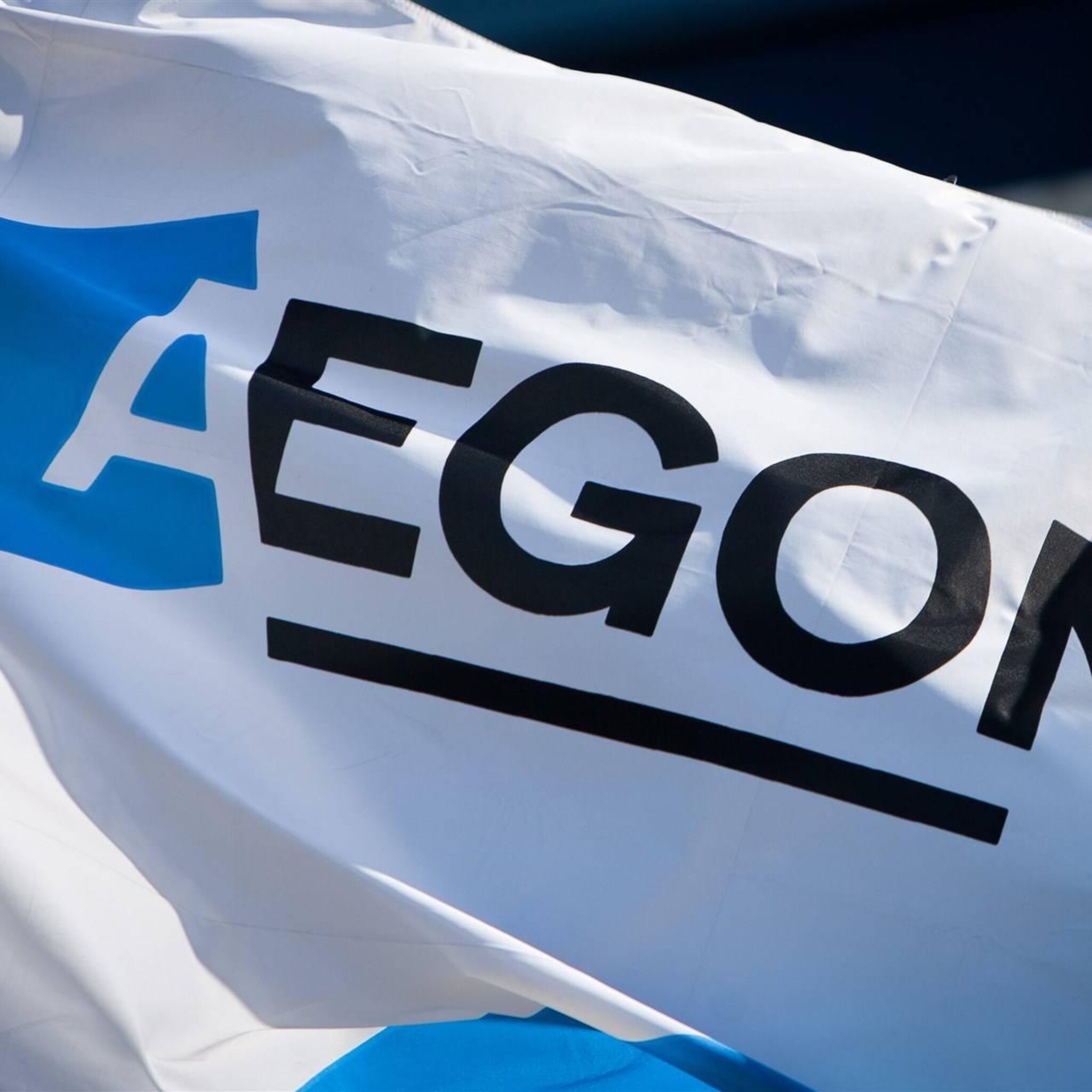 cijferperiode loopt ten einde ogen op aegon adyen en cbs