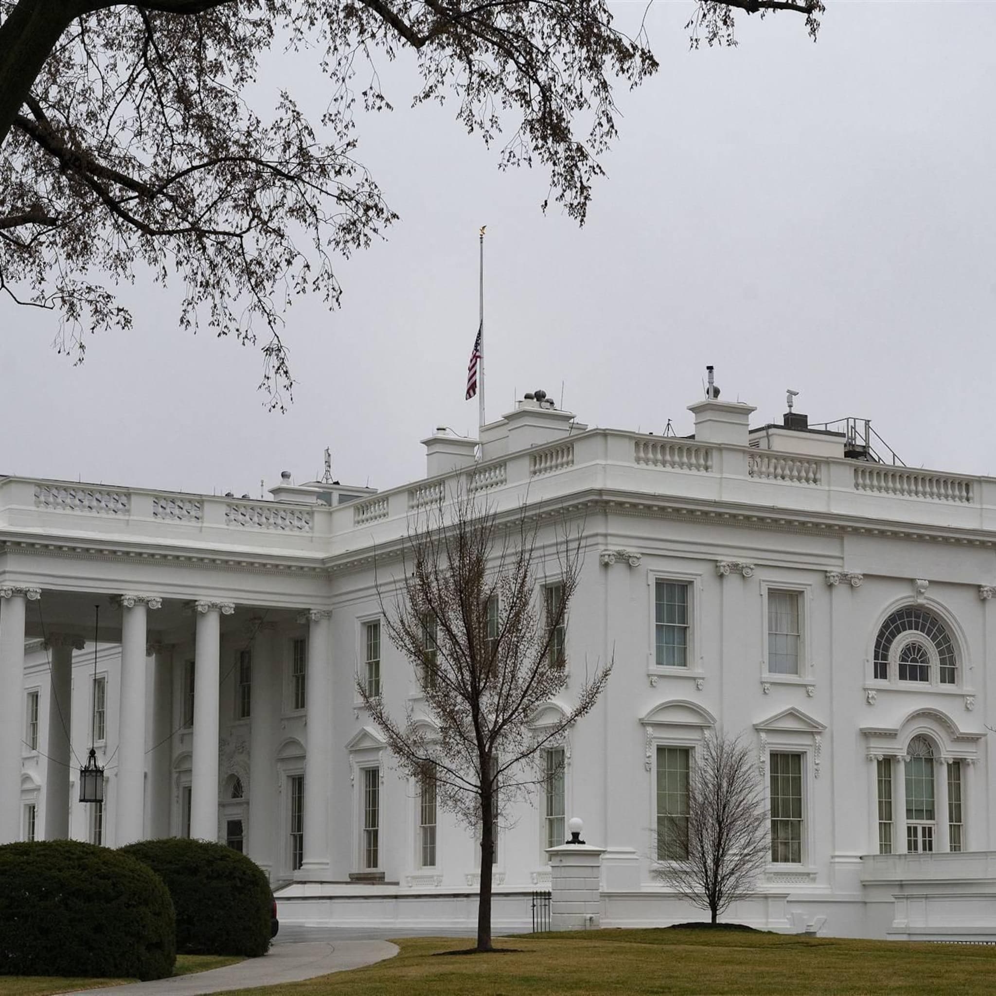 witte huis biedt prijzengeld bij wedstrijd ai en hackaanvallen