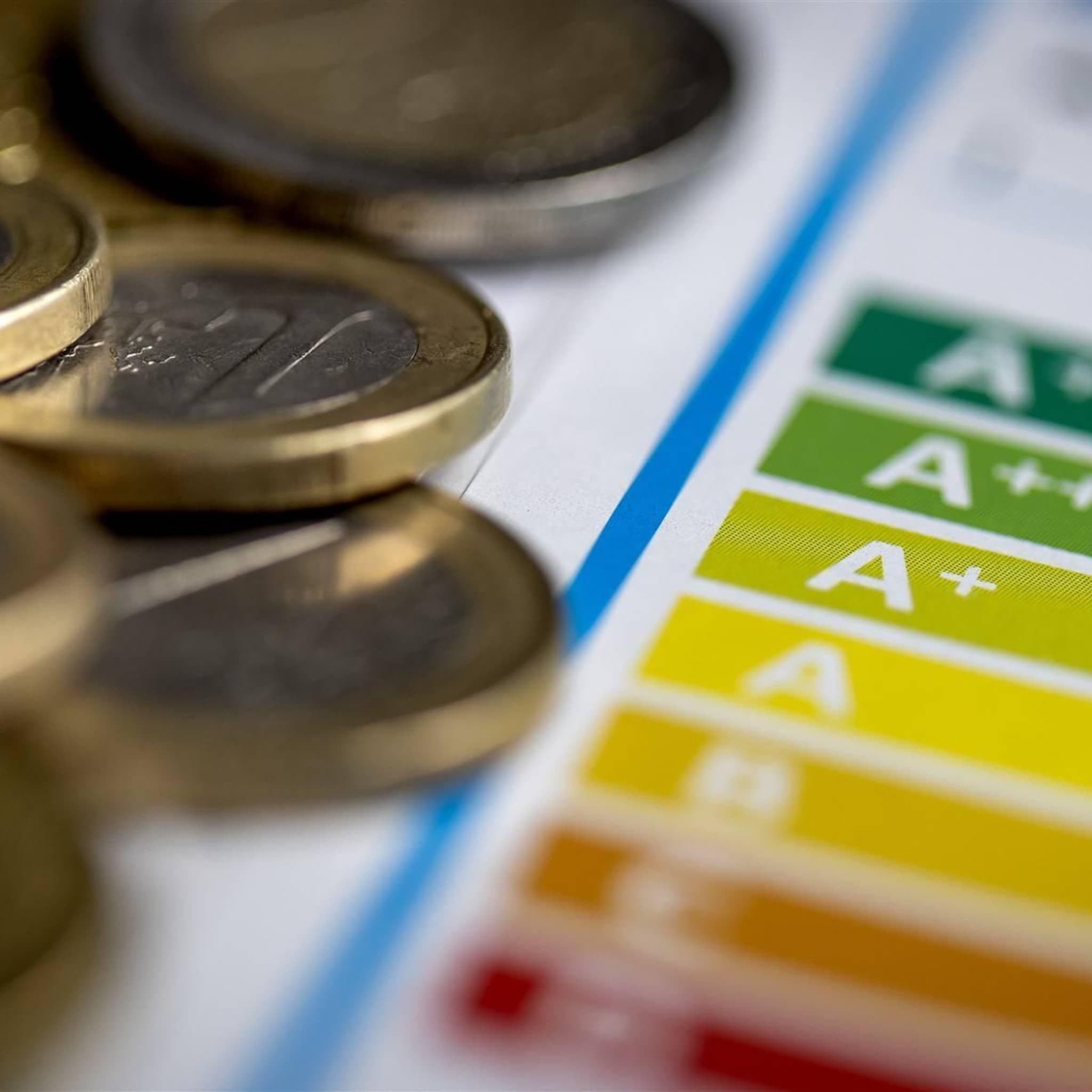 inspectie onderzoekt mogelijke fraude met honderden energielabels