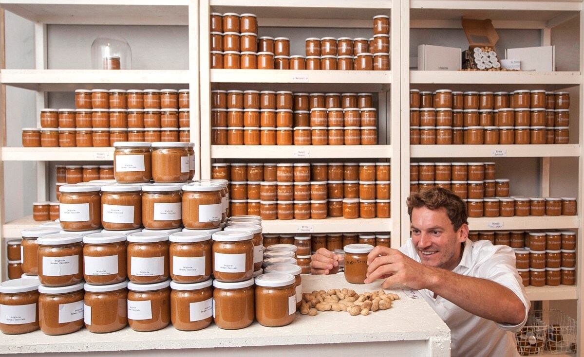 Michiel Vos, oprichter van De Pindakaaswinkel. Foto's: De Pindakaaswinkel