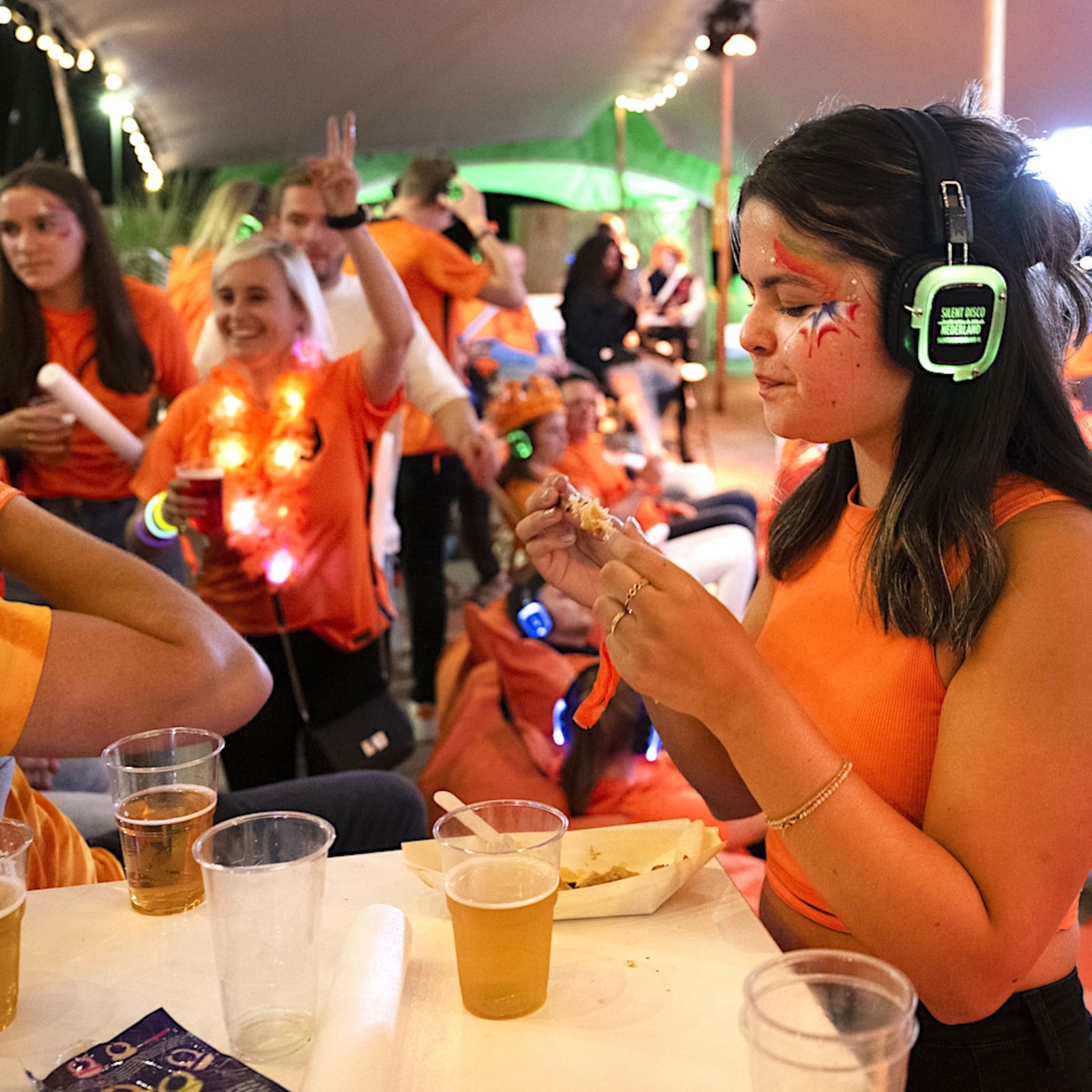 nachtelijke speeltijden oranje leeuwinnen funest voor reclames en acties bedrijven